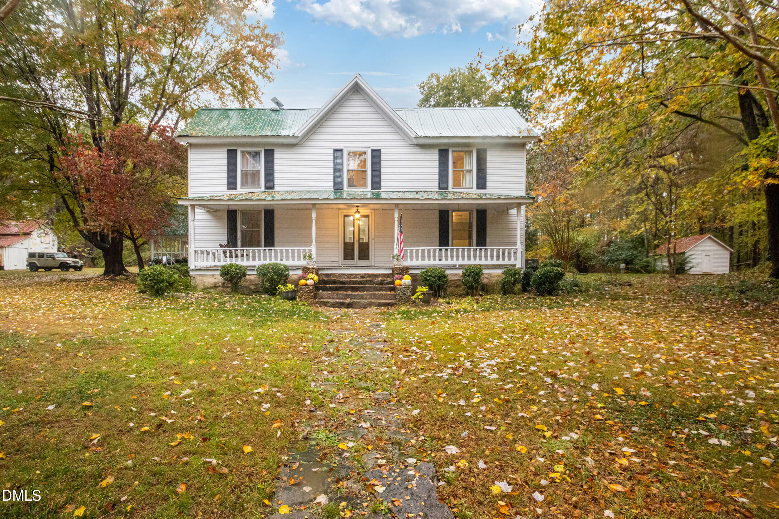 1734 Rocky Ford Road