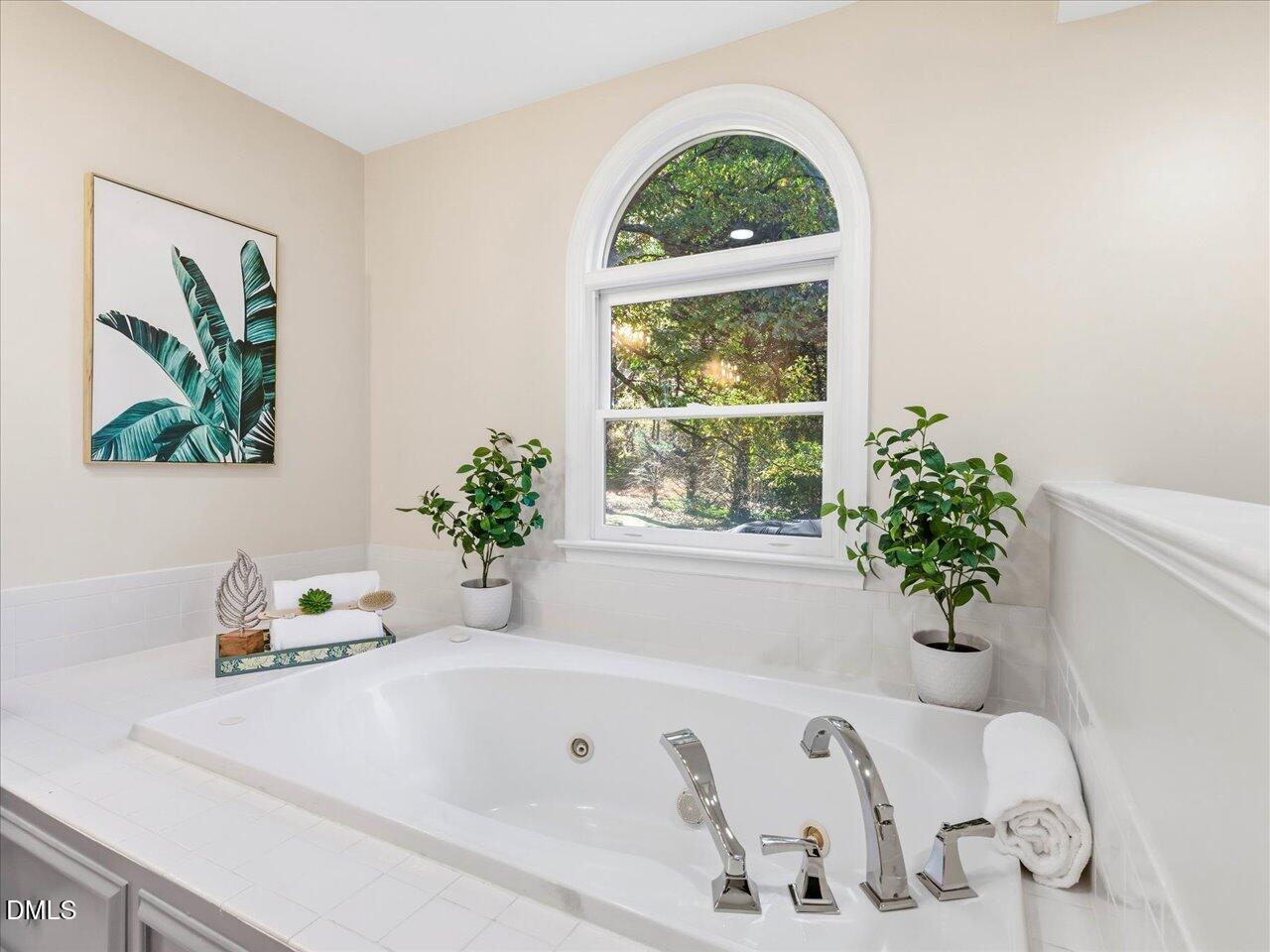 2901 Hunters Bluff Drive