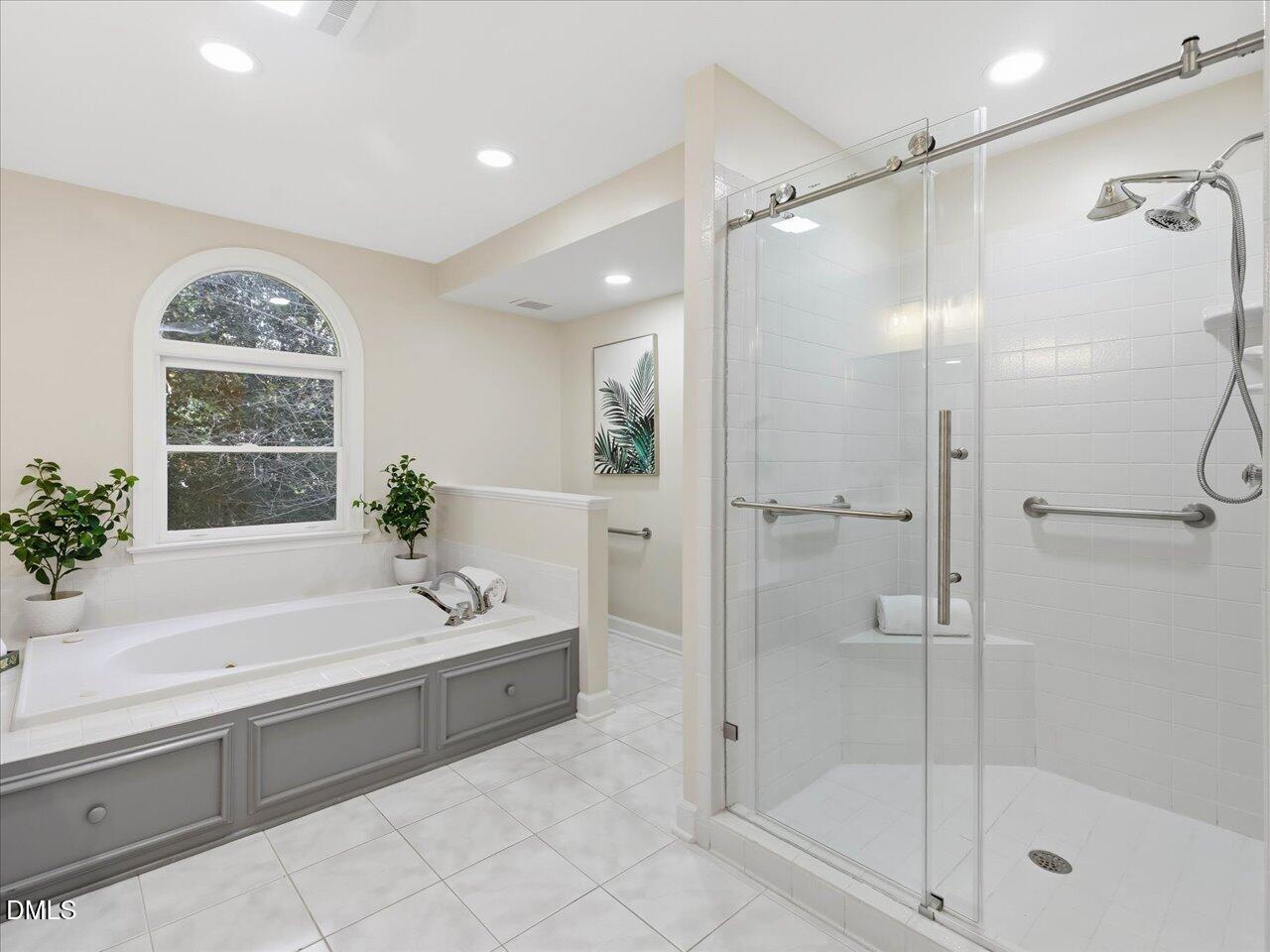 2901 Hunters Bluff Drive
