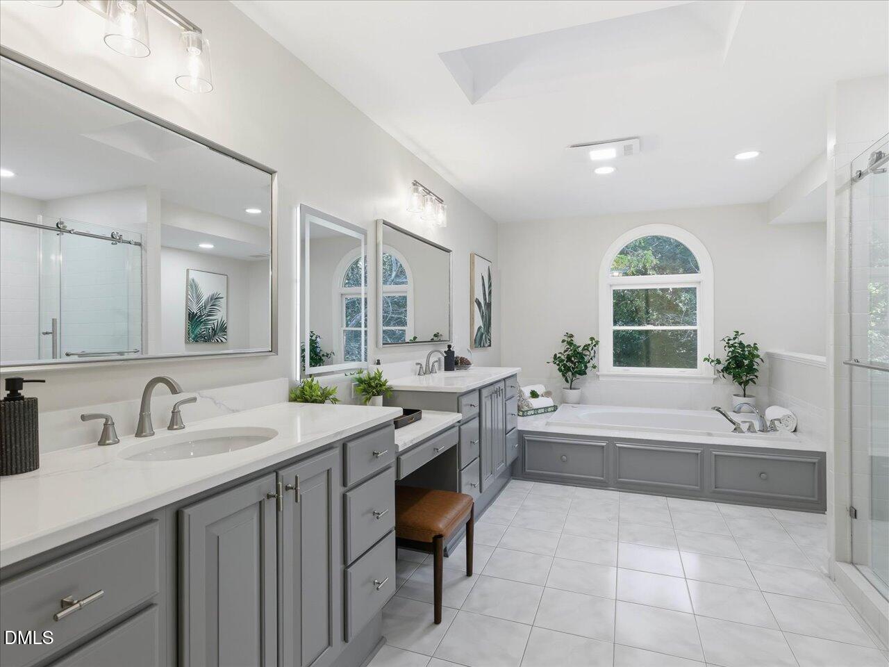 2901 Hunters Bluff Drive