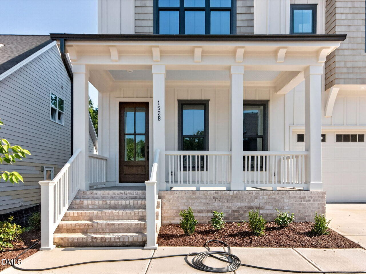 1528 Level Stream Road