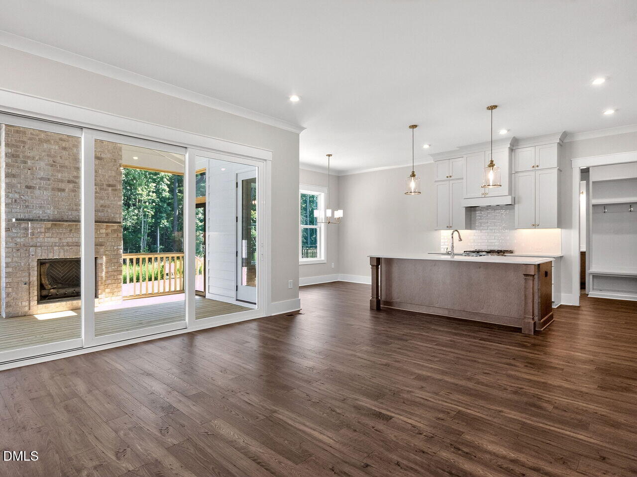 1528 Level Stream Road