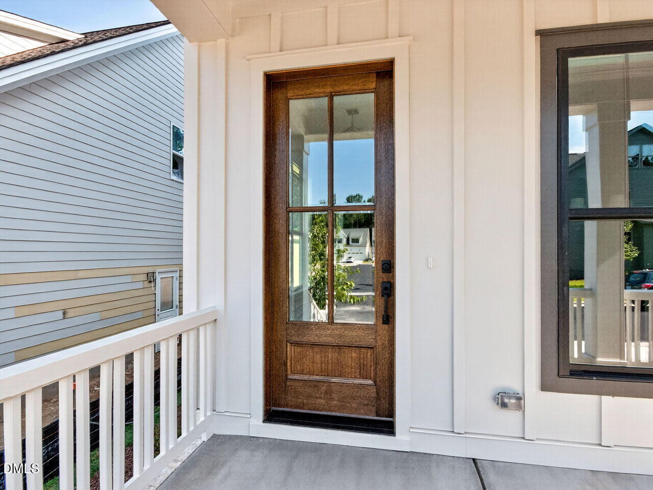 1528 Level Stream Road