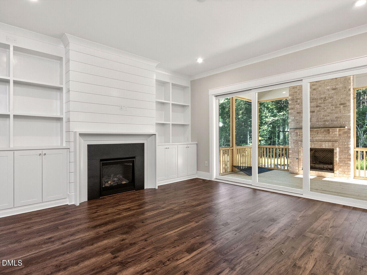 1528 Level Stream Road
