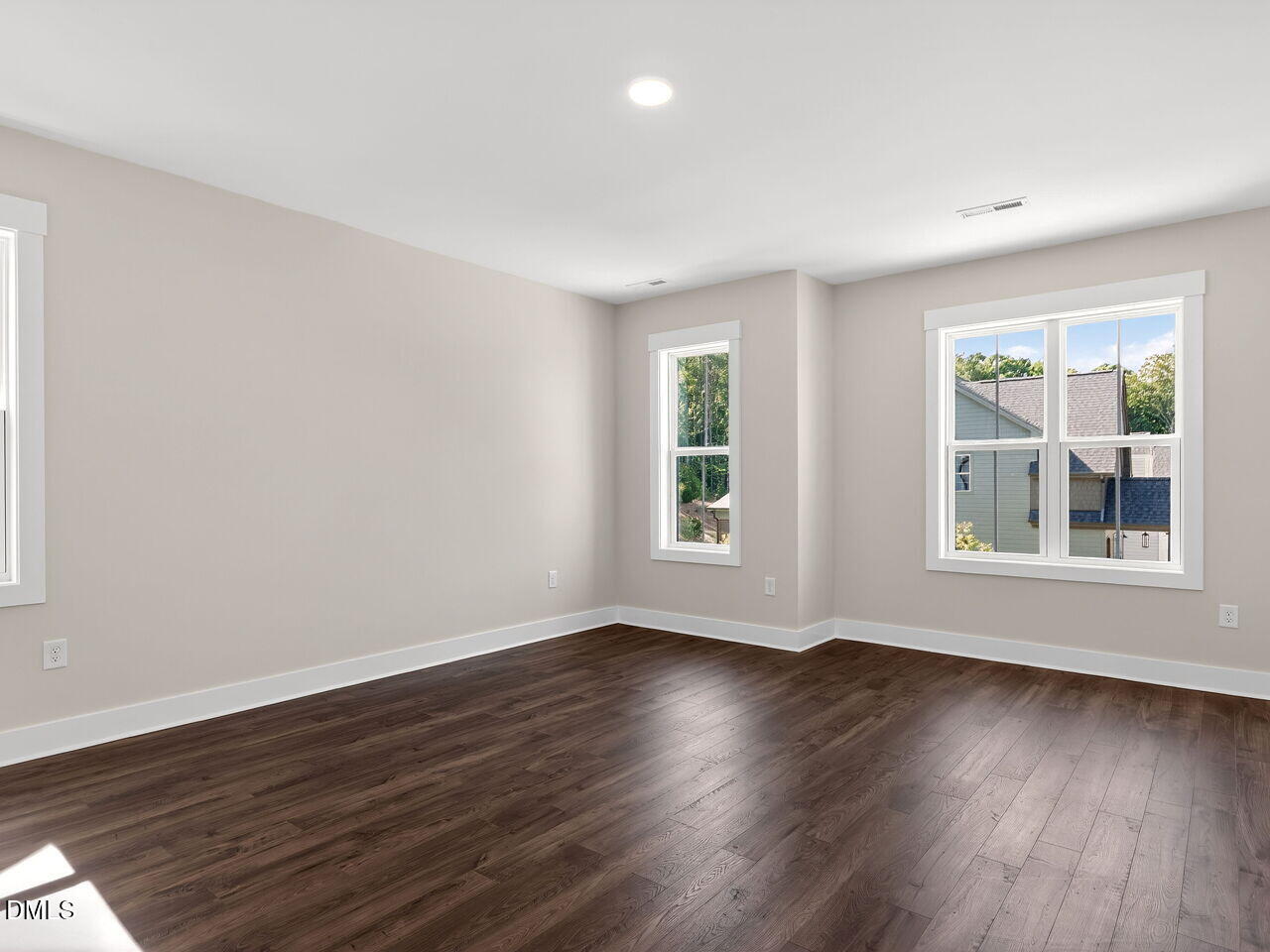 1528 Level Stream Road
