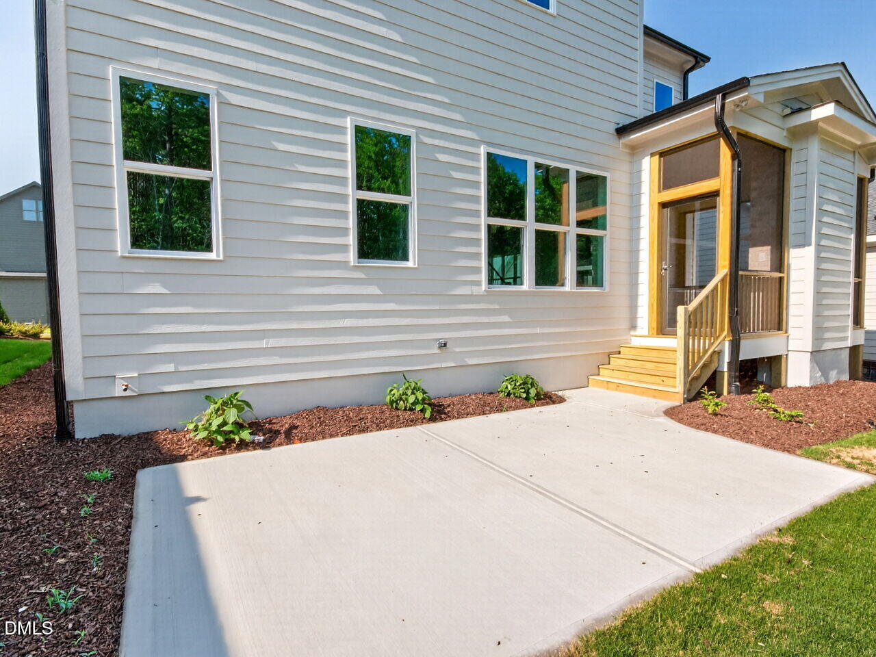 1528 Level Stream Road