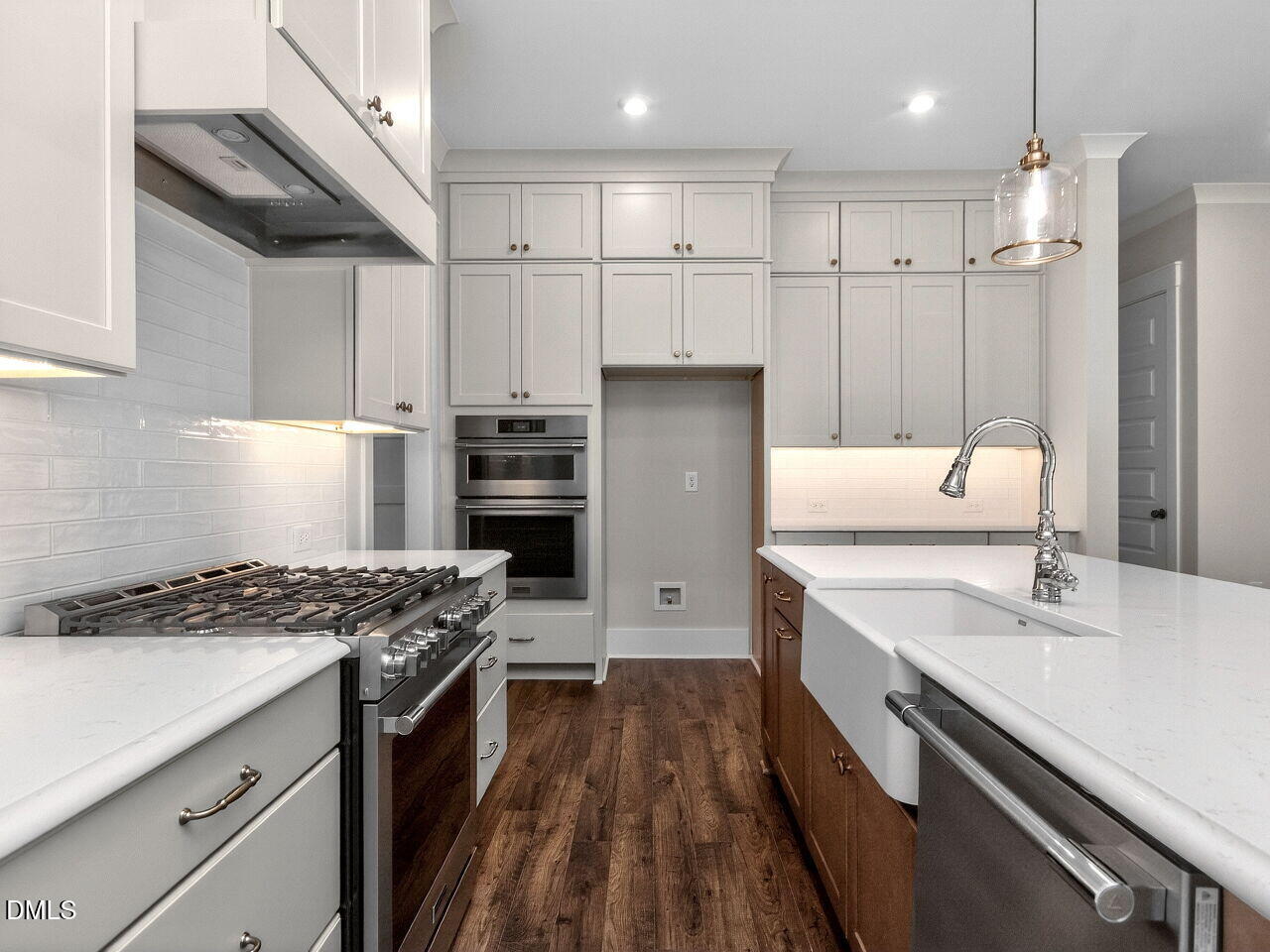 1528 Level Stream Road