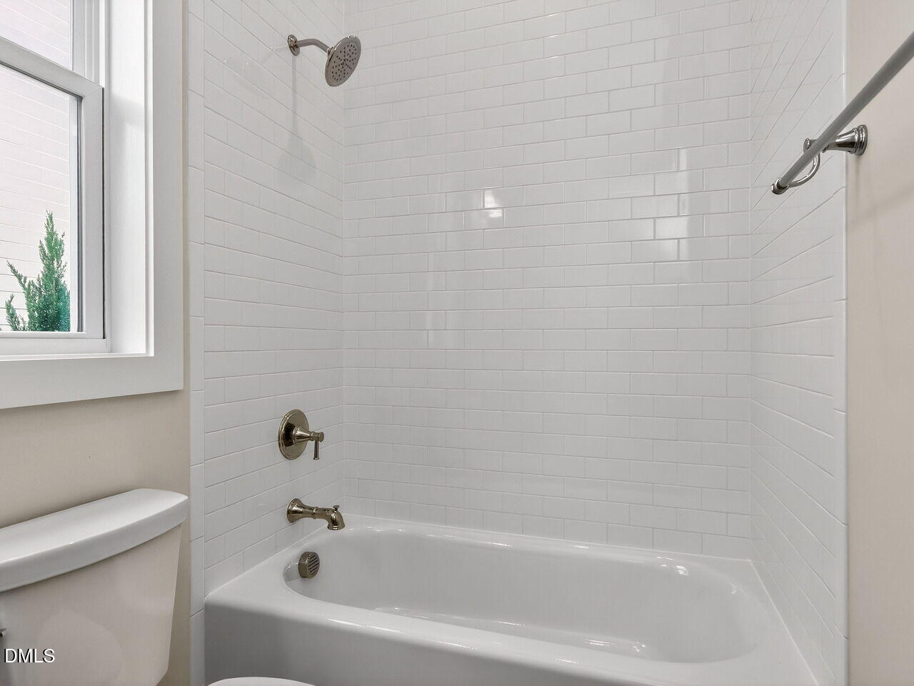 1528 Level Stream Road