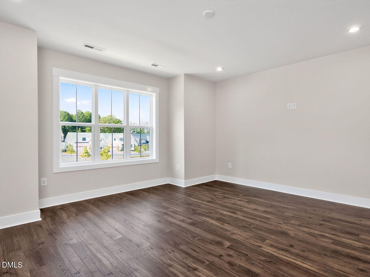 1528 Level Stream Road