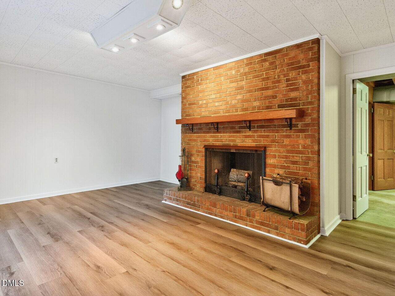 3605 Windemere Place