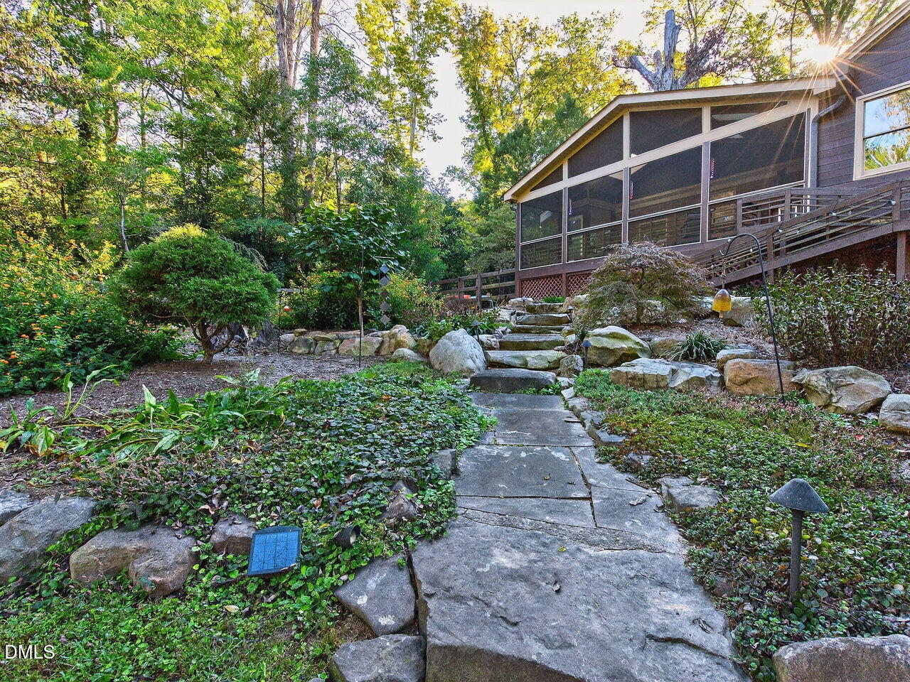 3605 Windemere Place