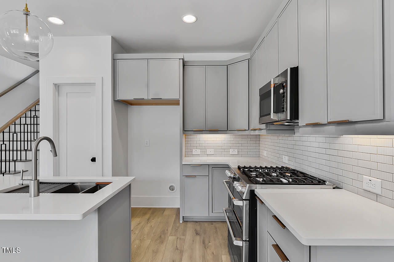 136 East End Avenue