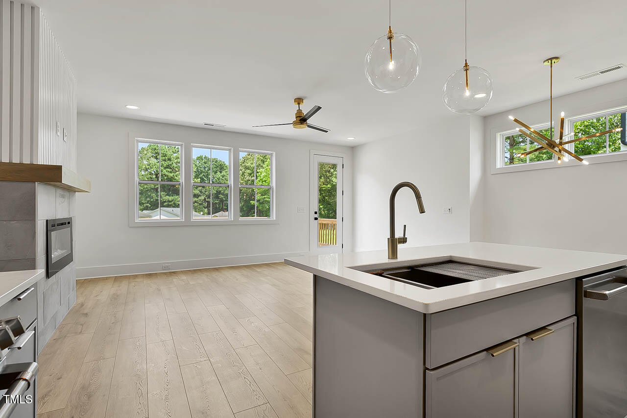 136 East End Avenue