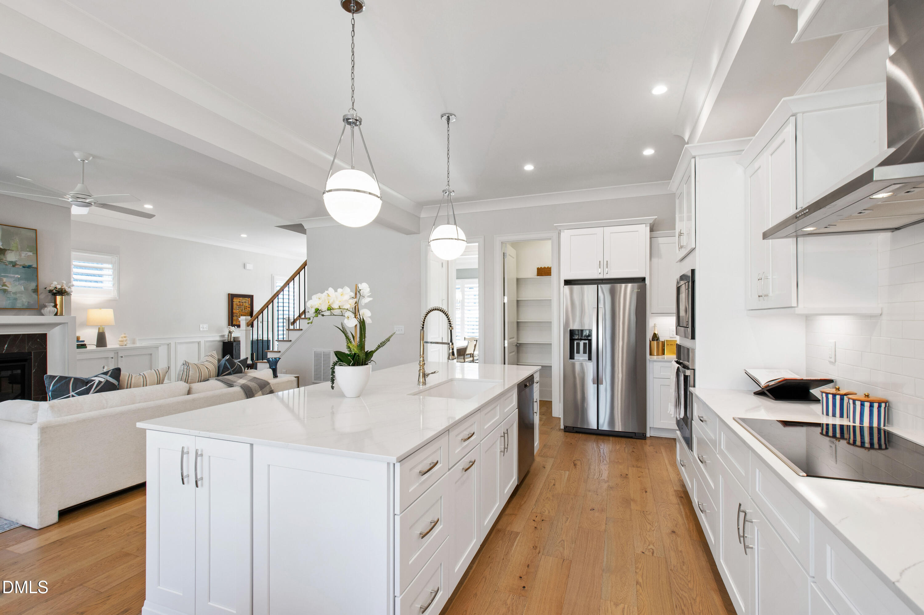 817 Crimson Ridge Trail