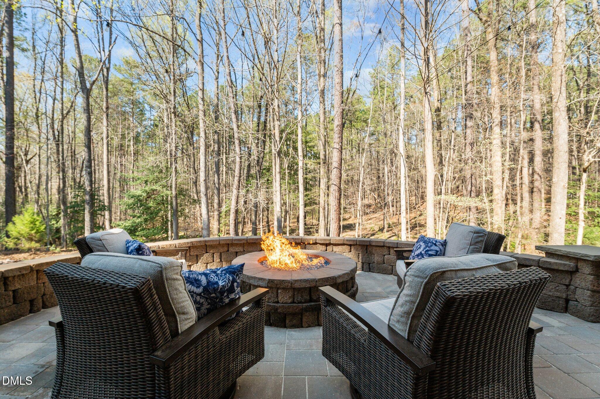 1009 High Trail Court