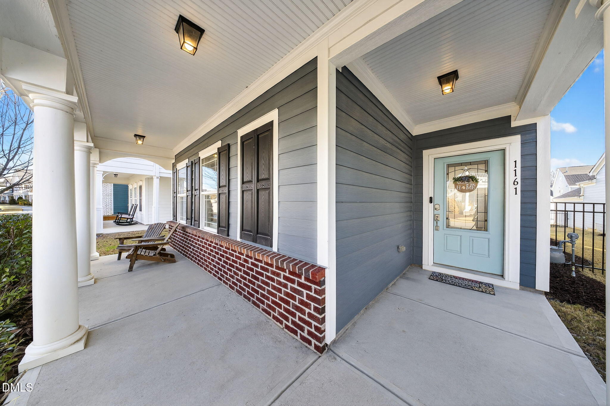 1161 Gloriosa Street