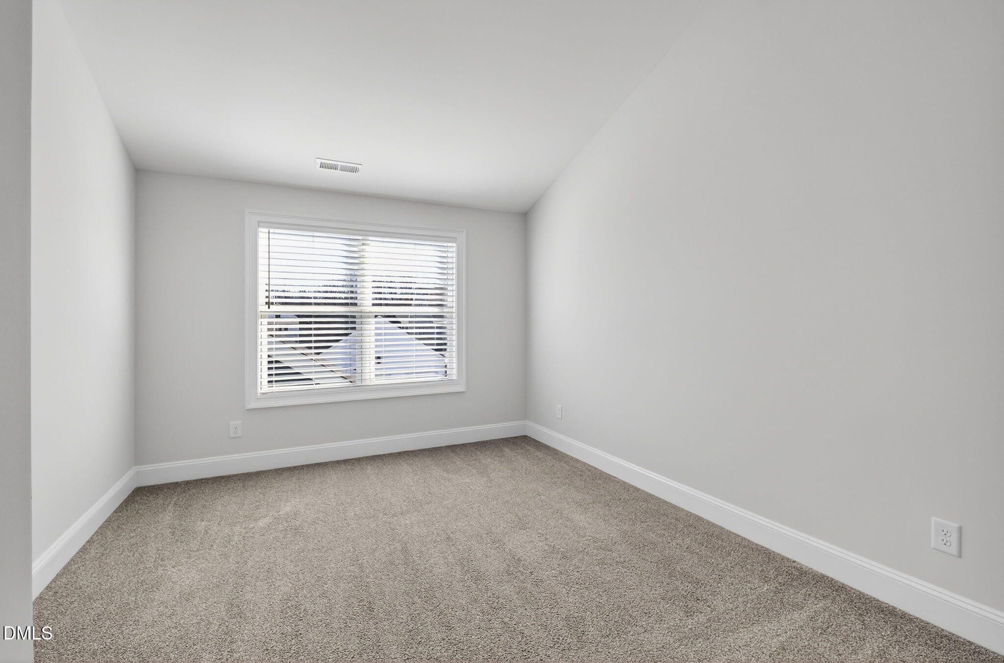 1161 Gloriosa Street