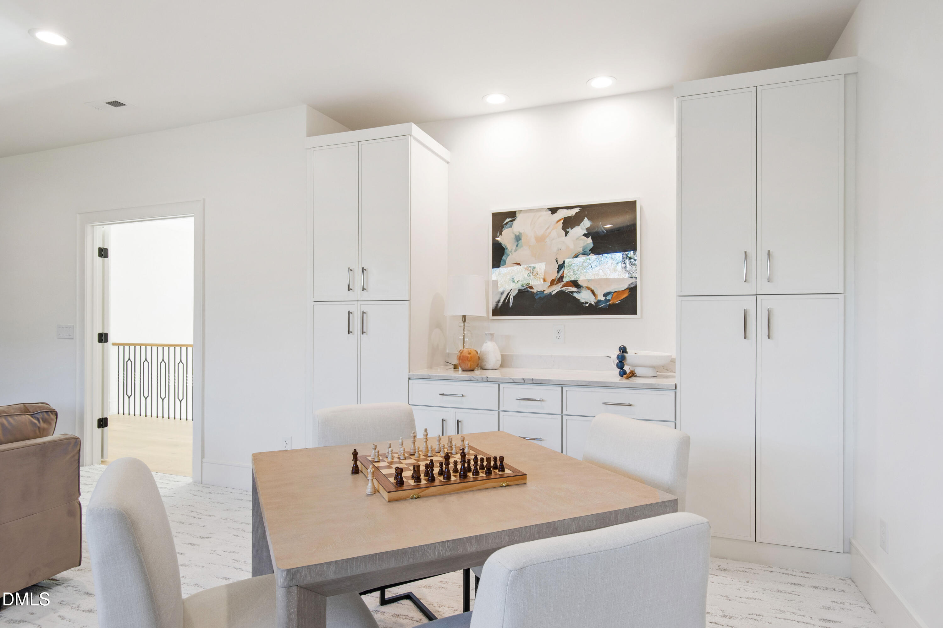 405 Latimer Road