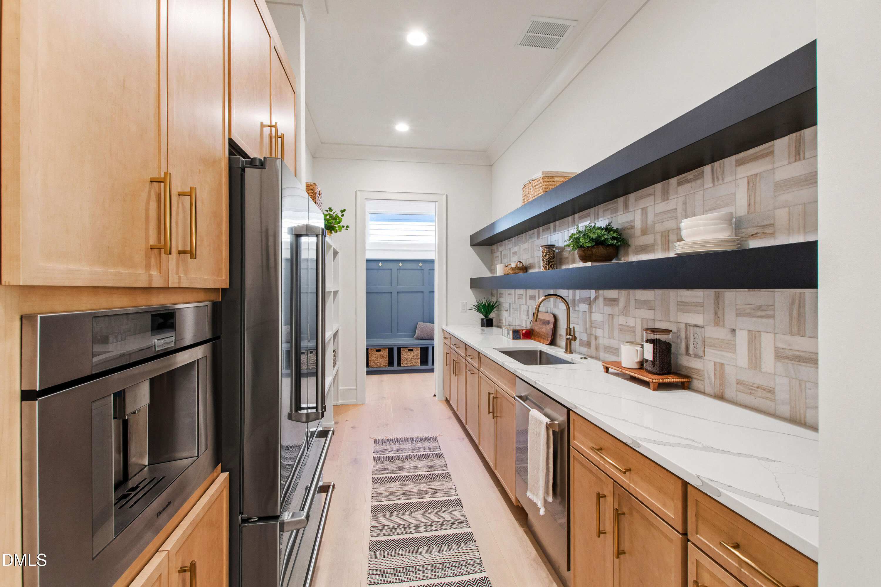 405 Latimer Road