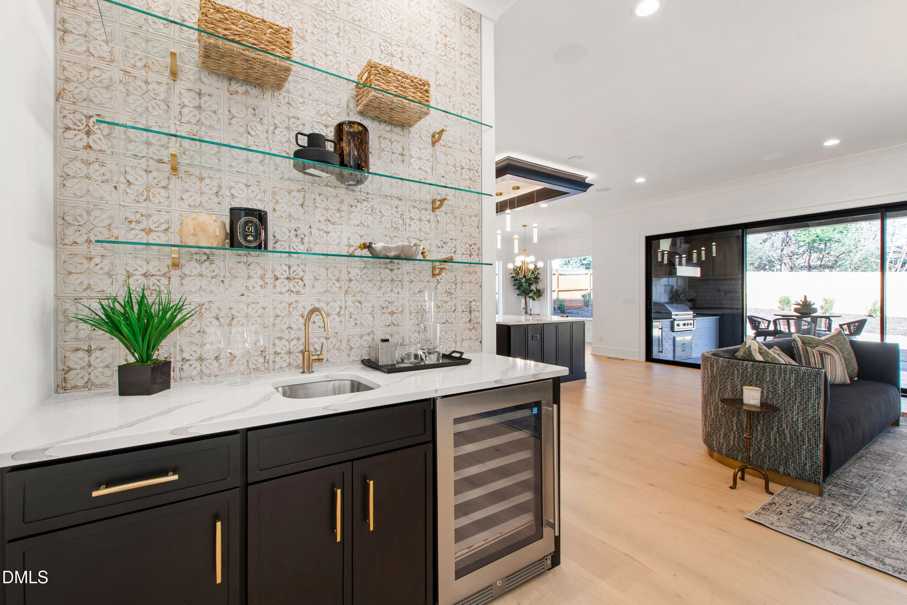 405 Latimer Road