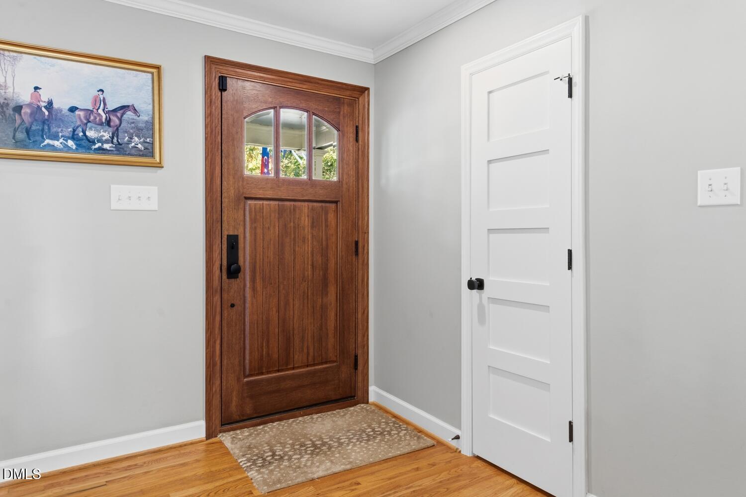 212 E Drewry Lane