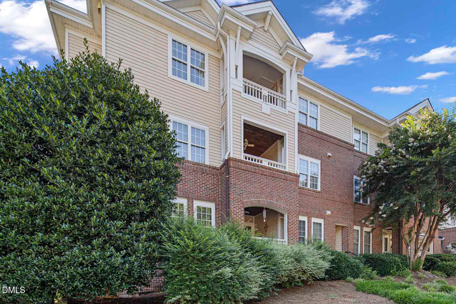 108 Northbrook Drive # 203