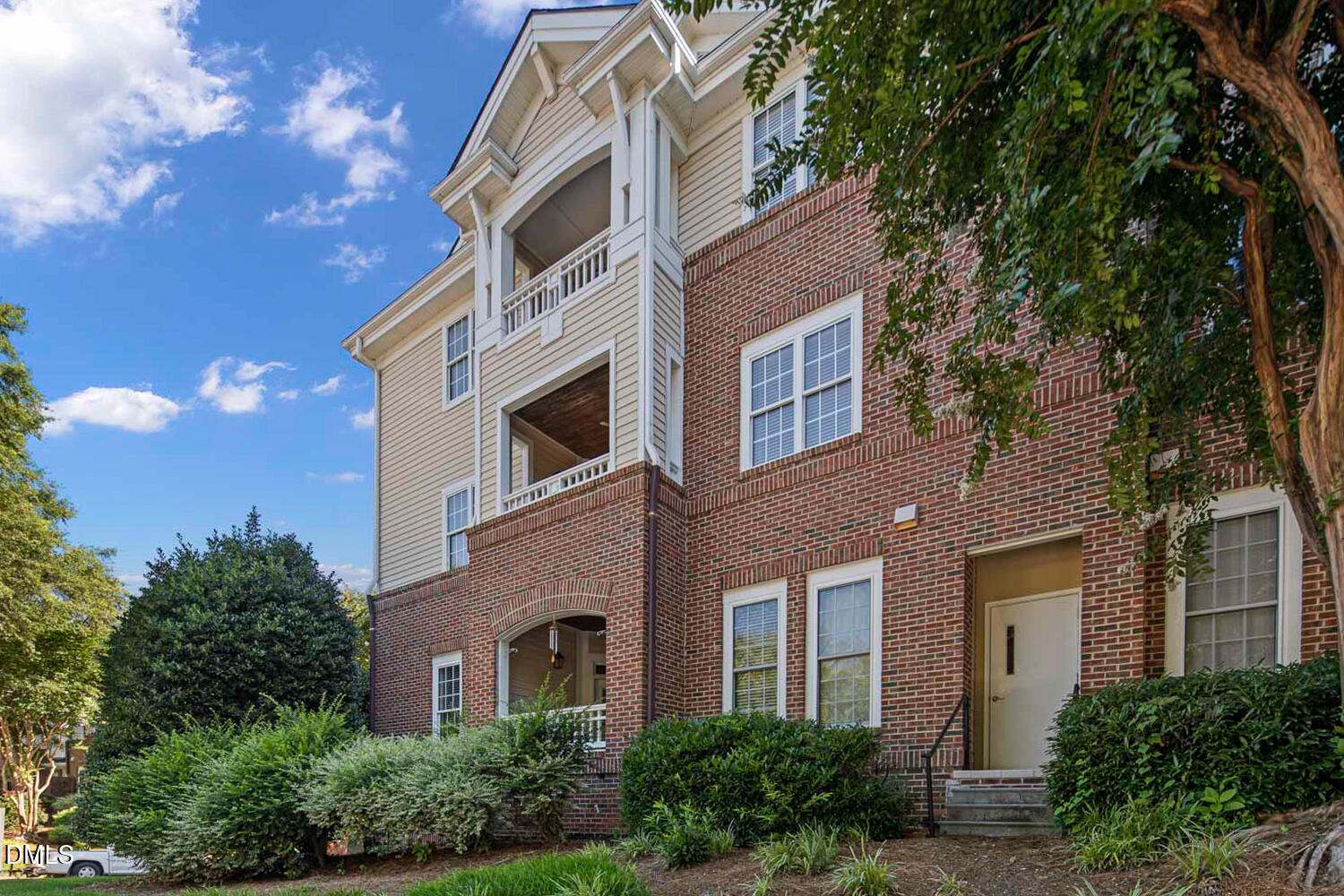 108 Northbrook Drive # 203