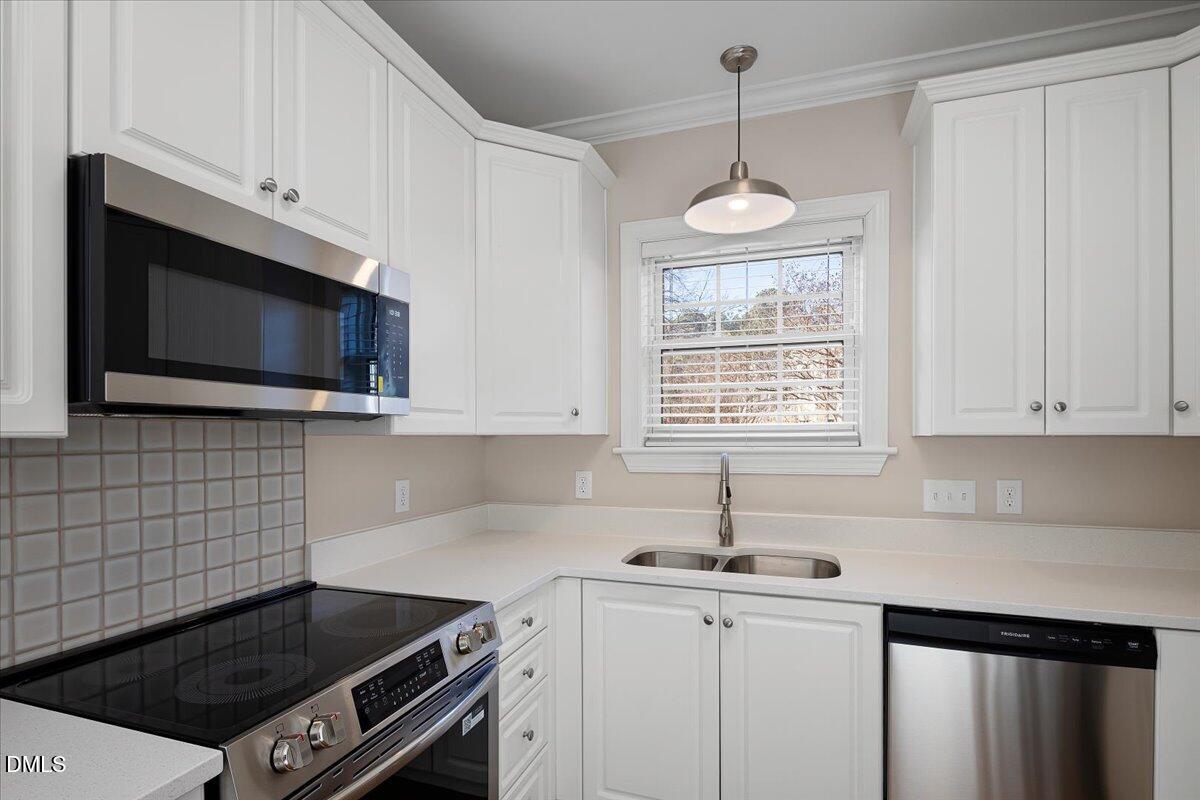 108 Northbrook Drive # 203