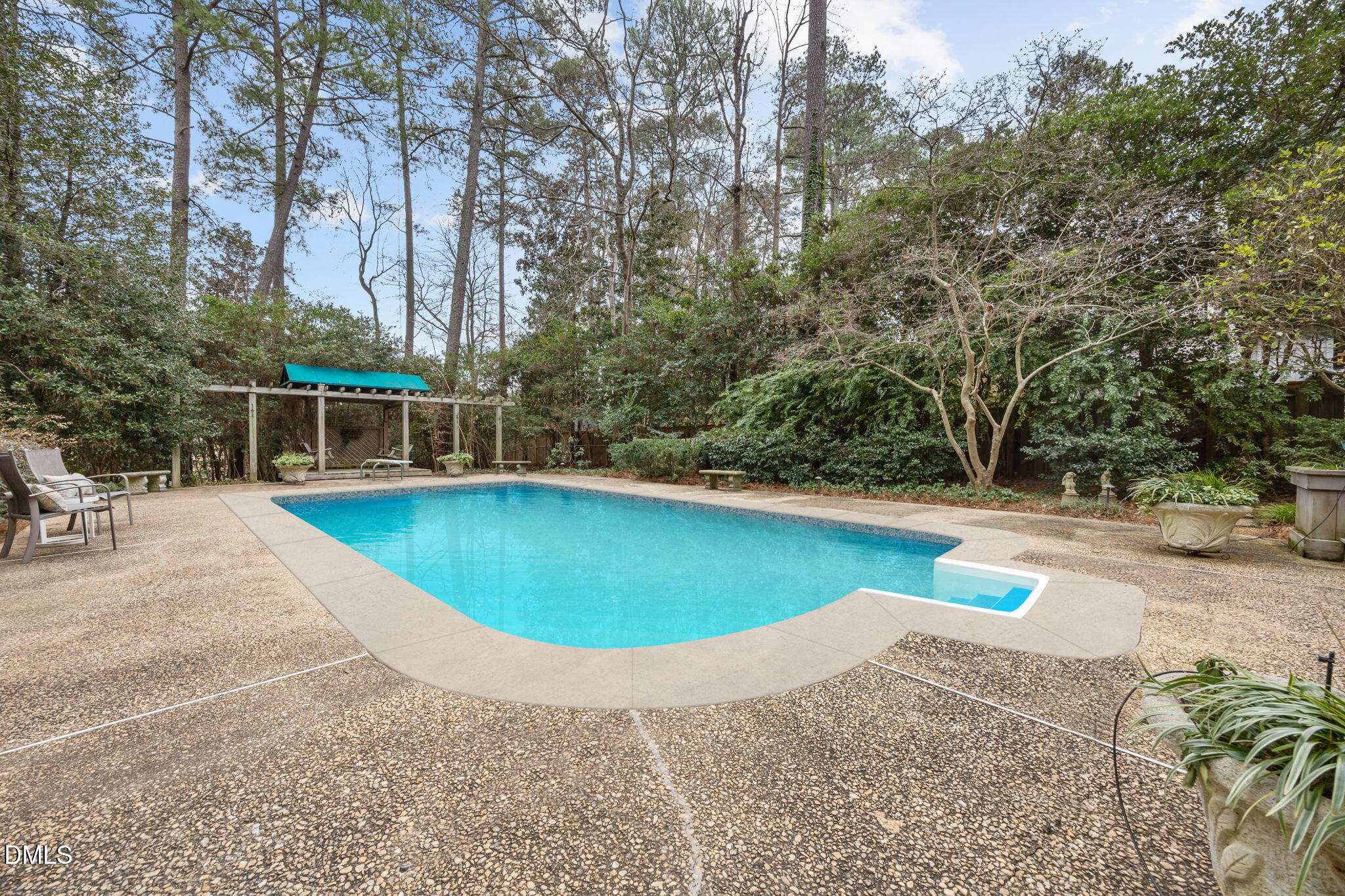 2416 Ridge Road