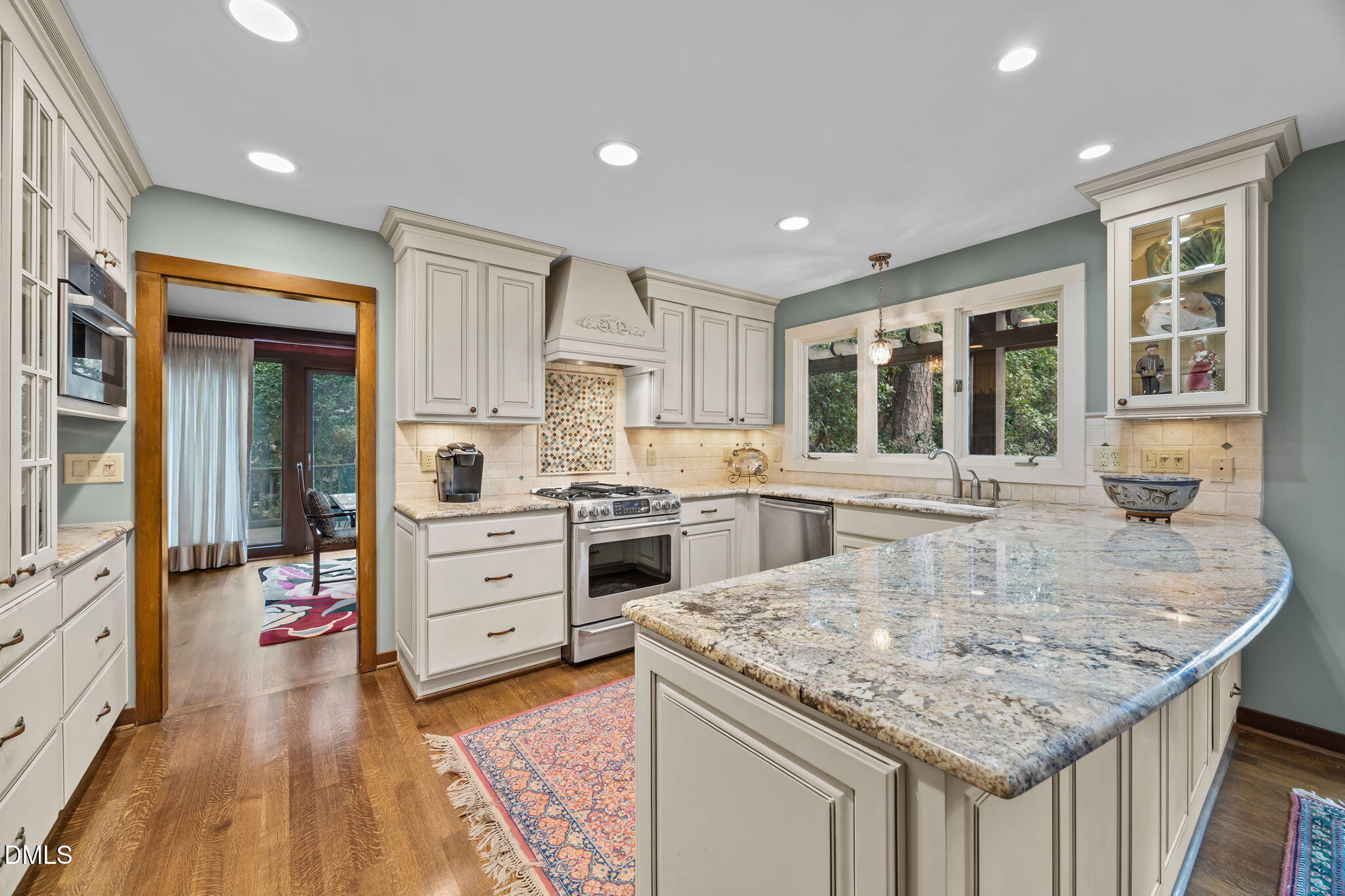 2416 Ridge Road