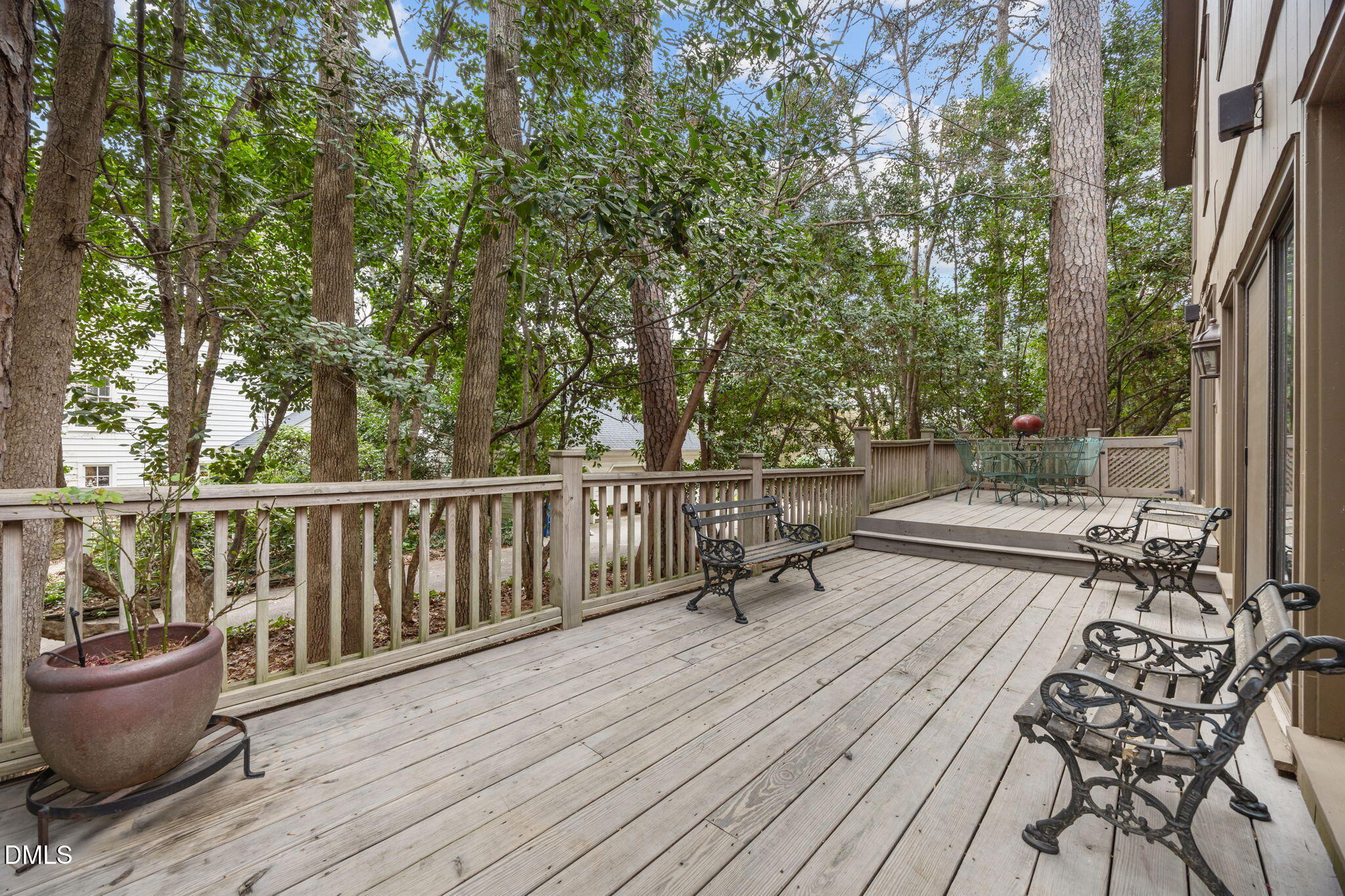 2416 Ridge Road