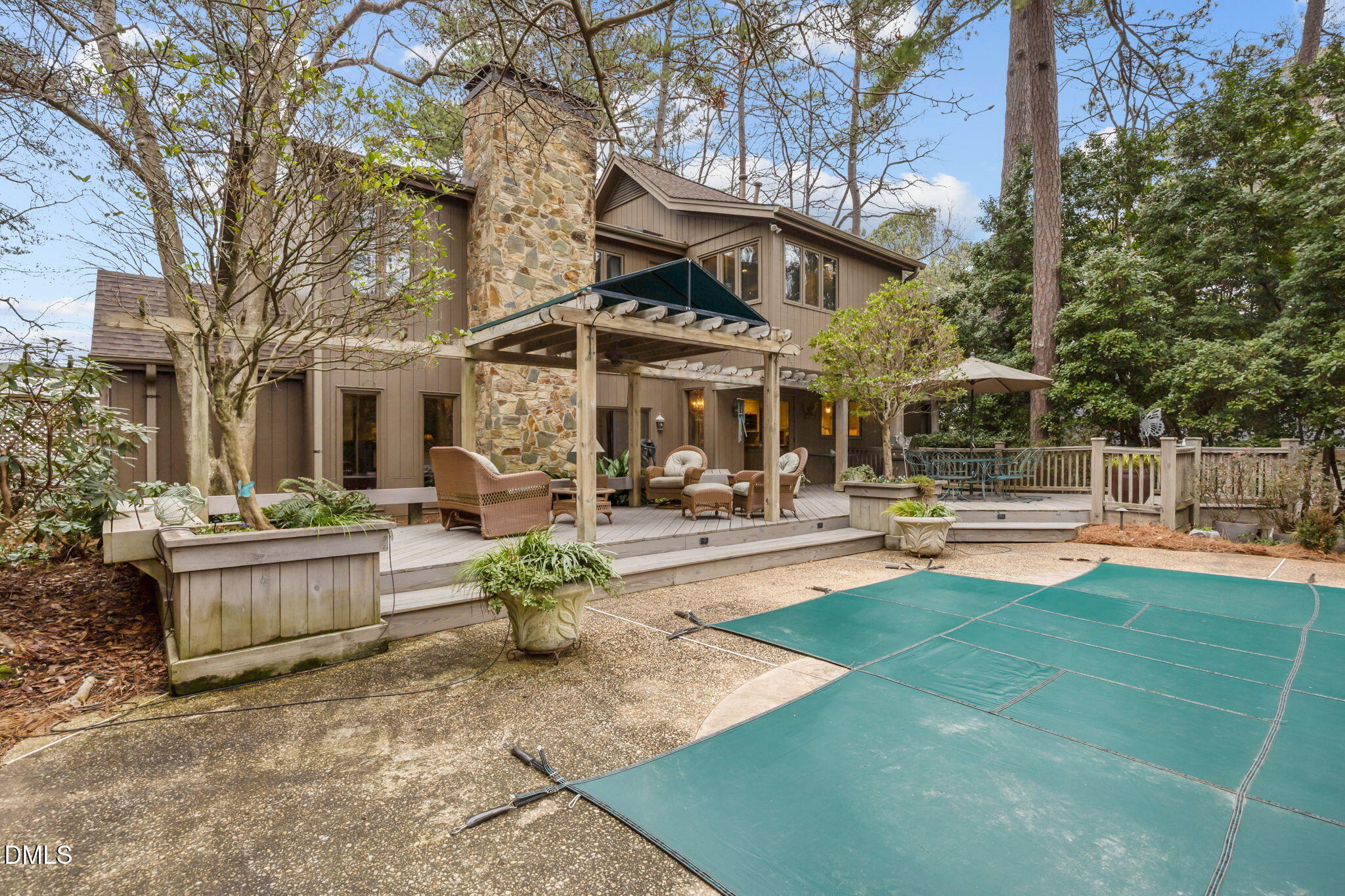 2416 Ridge Road