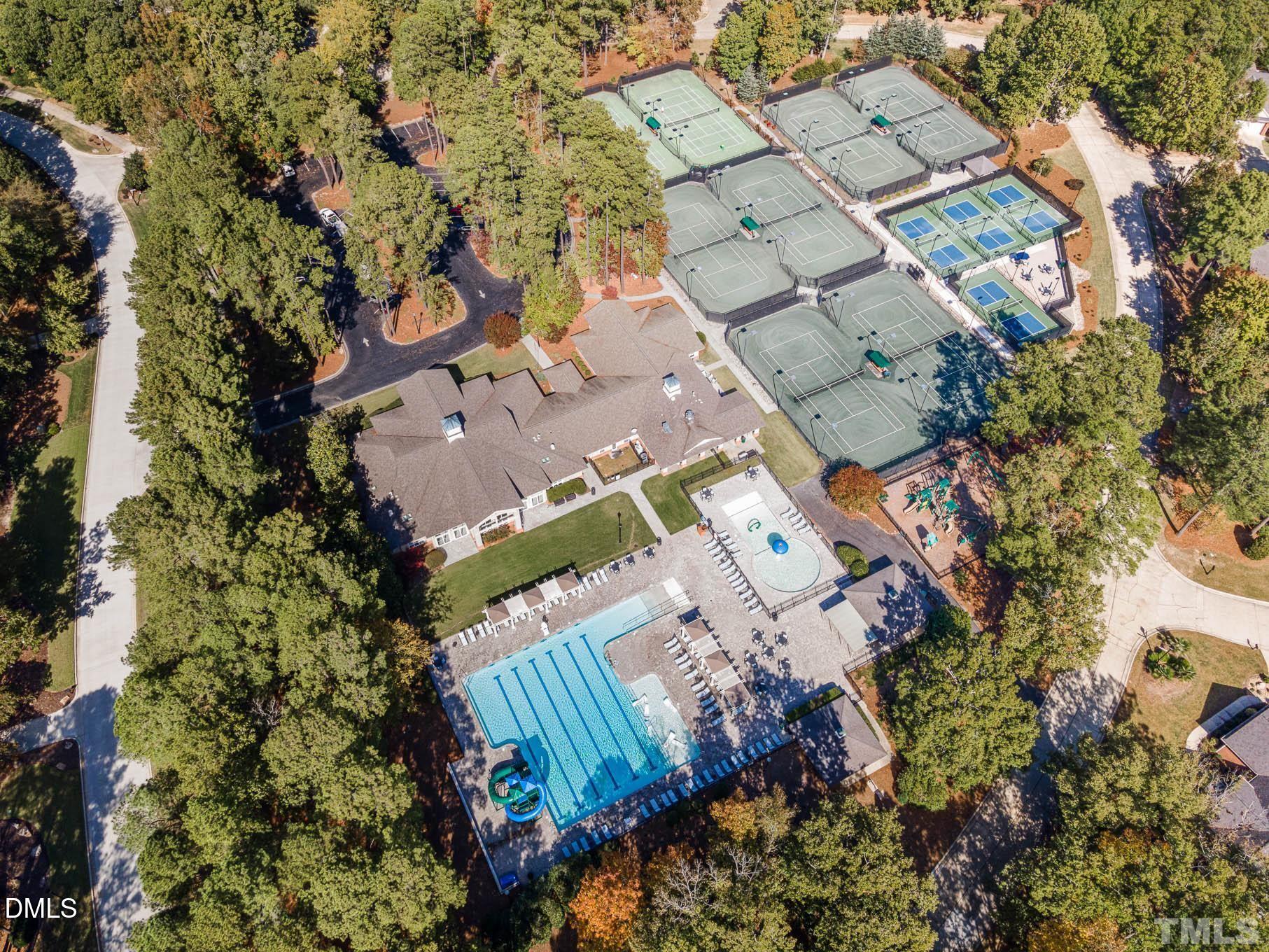 19006 Stone Brook