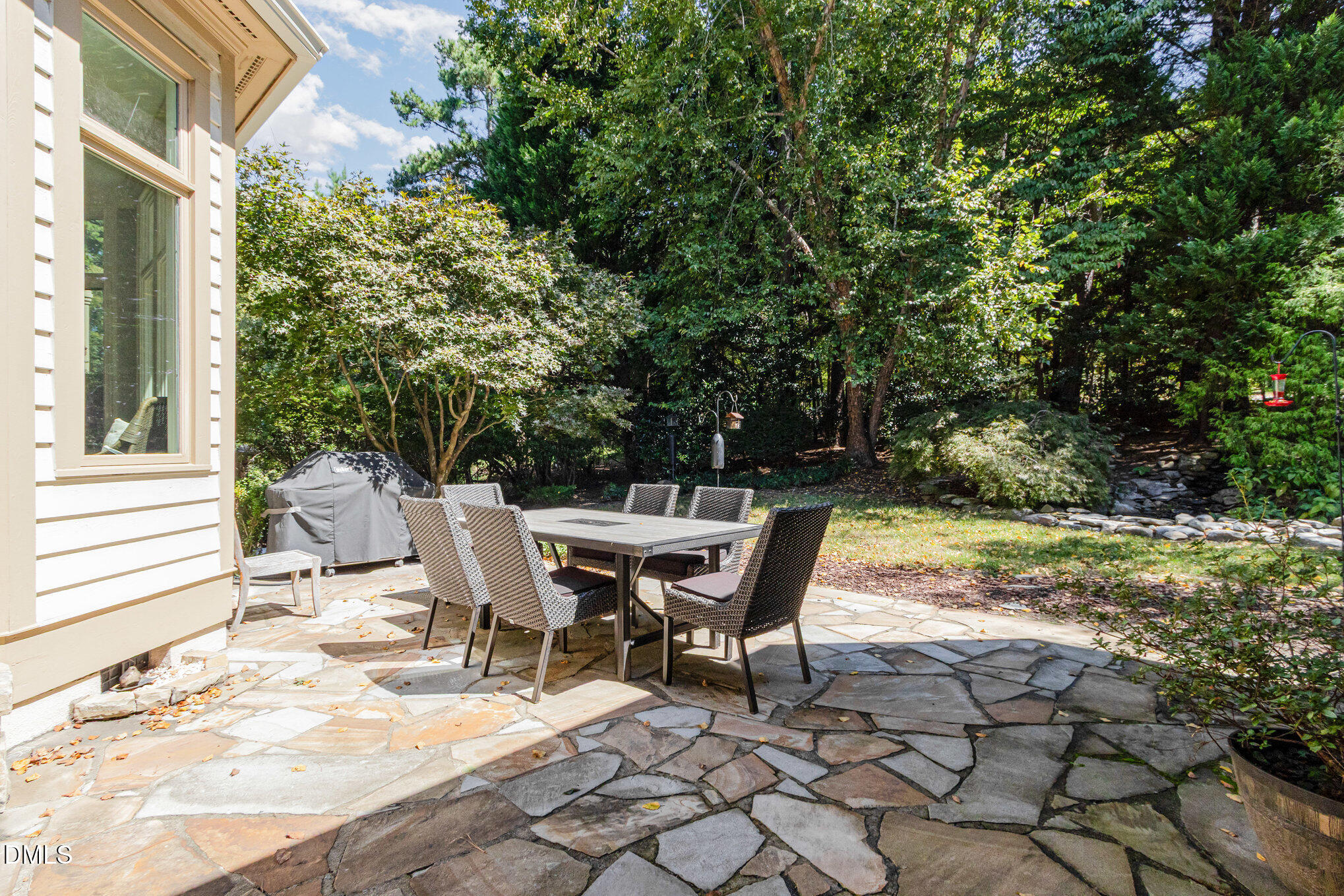 19006 Stone Brook