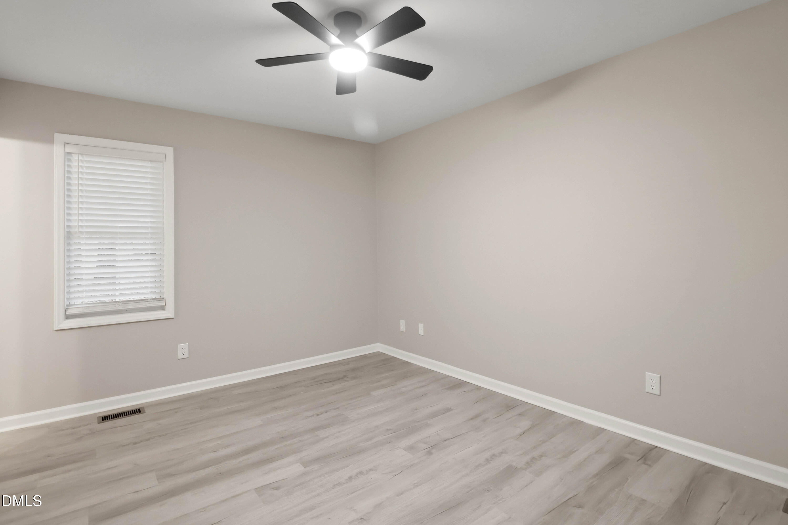 1040 Spawn Place