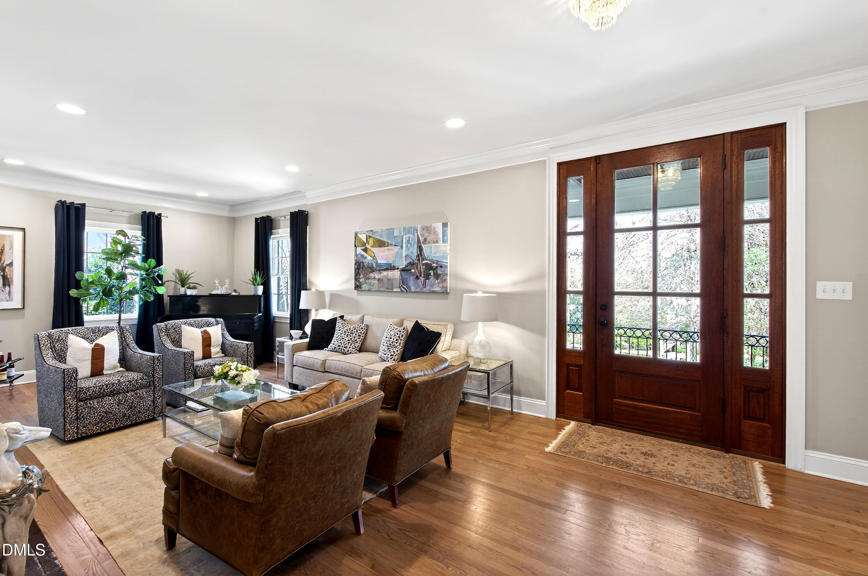 2638 Lakeview Drive