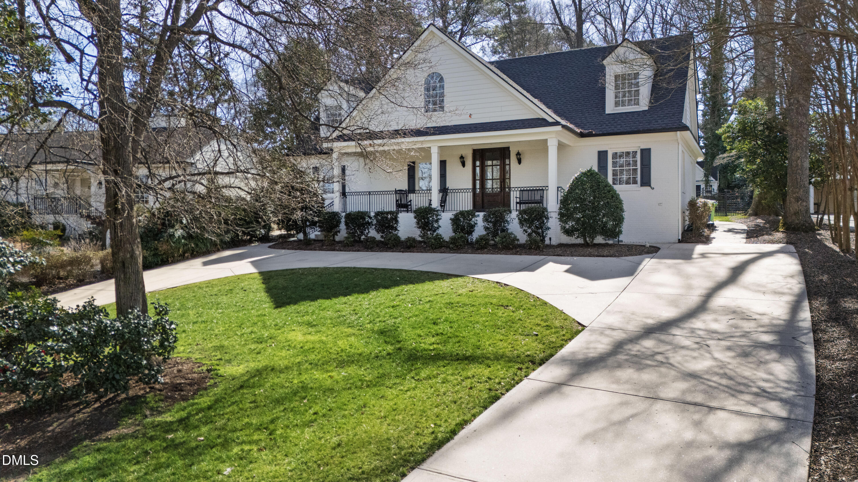 2638 Lakeview Drive