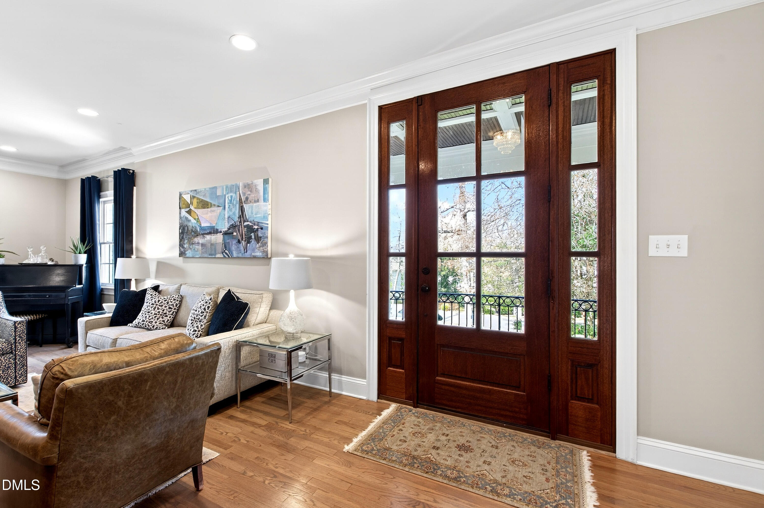 2638 Lakeview Drive