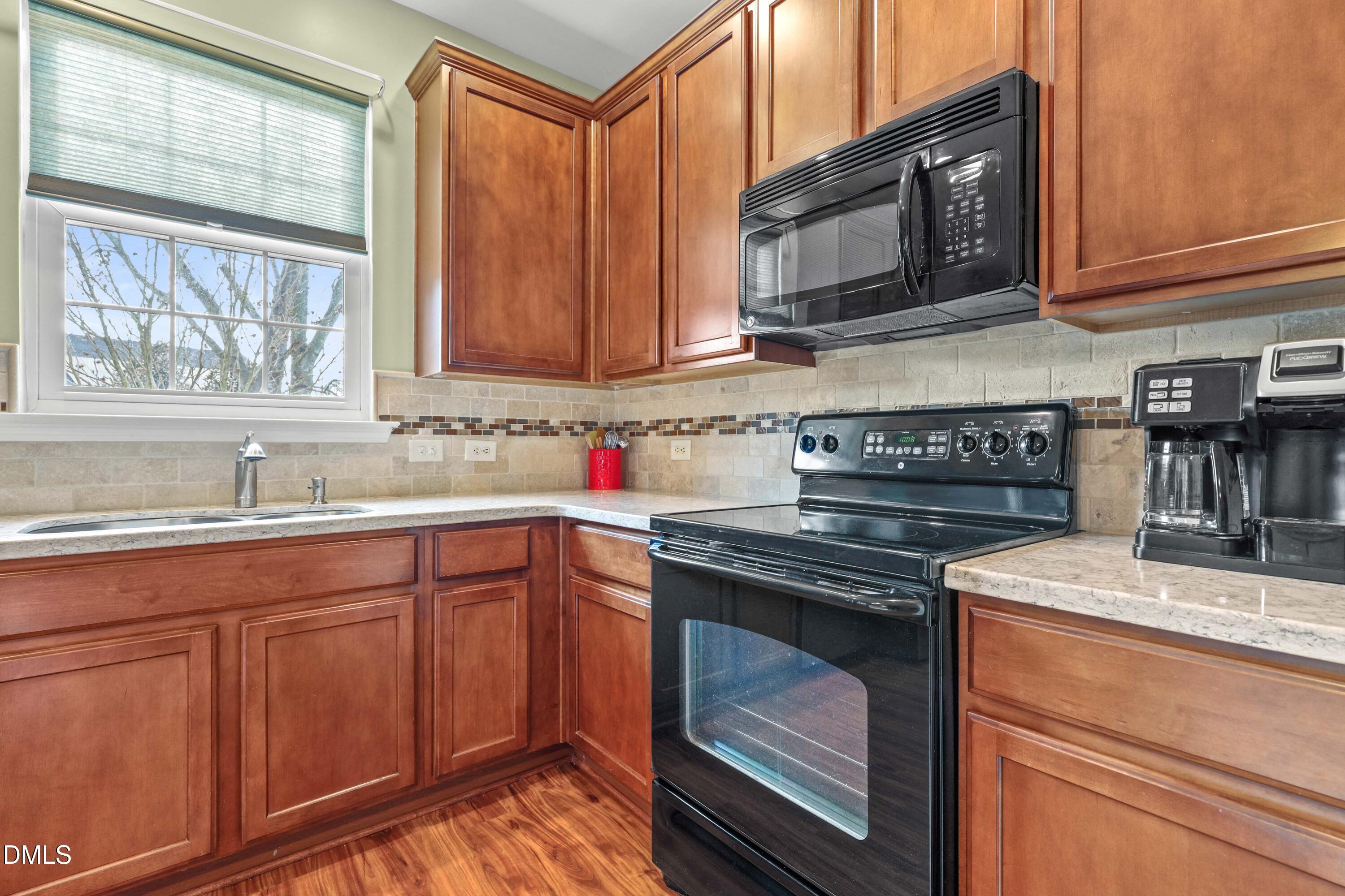 1435 Dairy Glen Drive