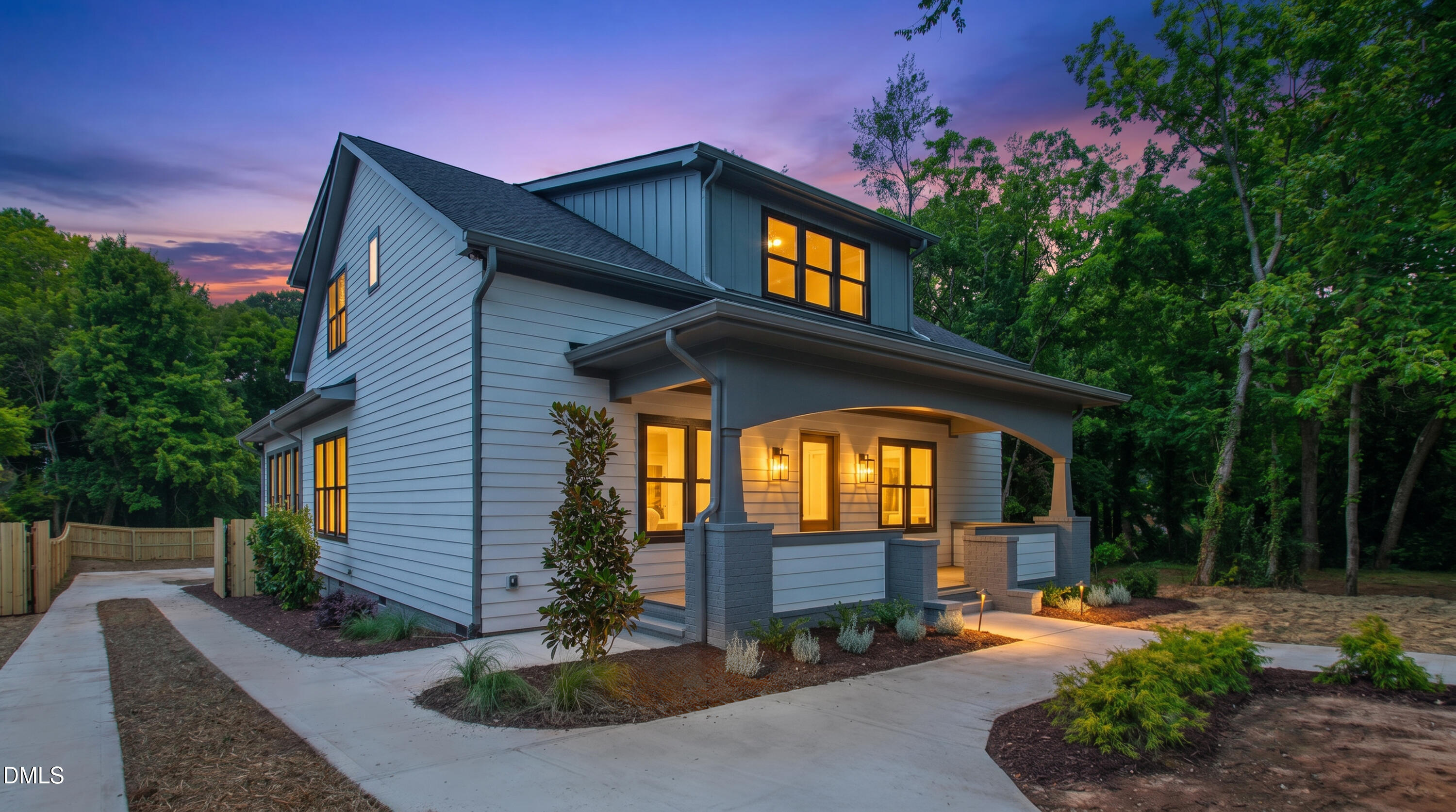909 Oberlin Road