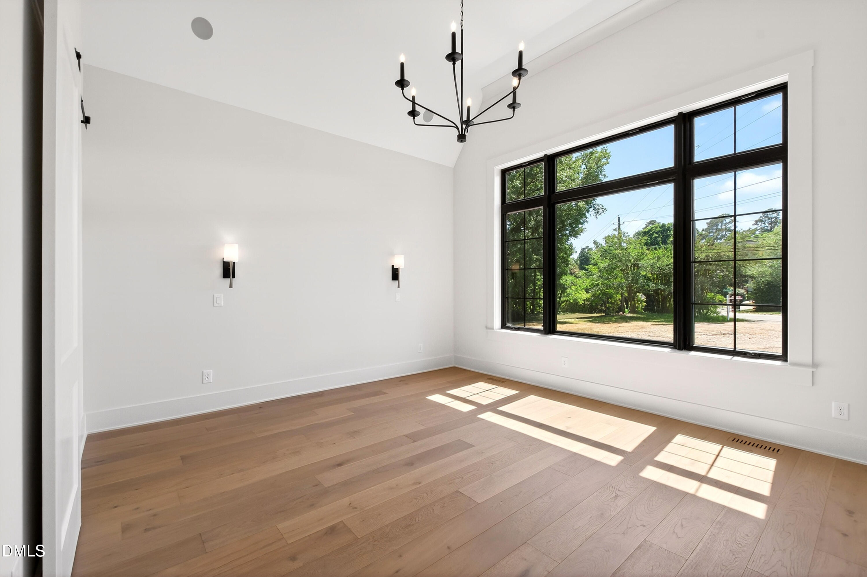 105 Edenburgh Road