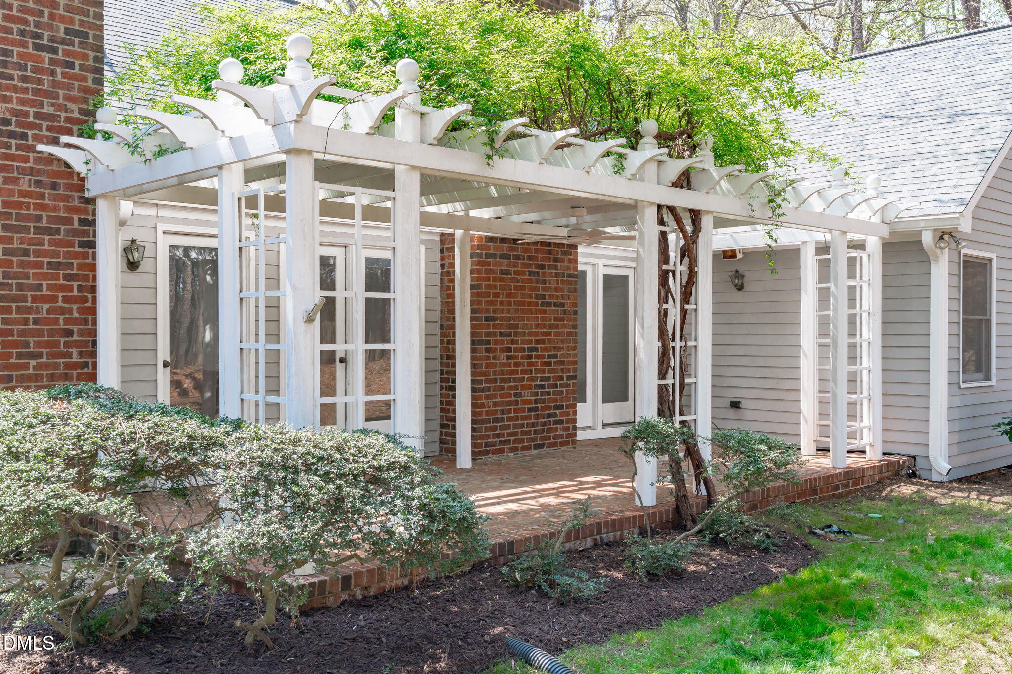 207 Larkwood Lane