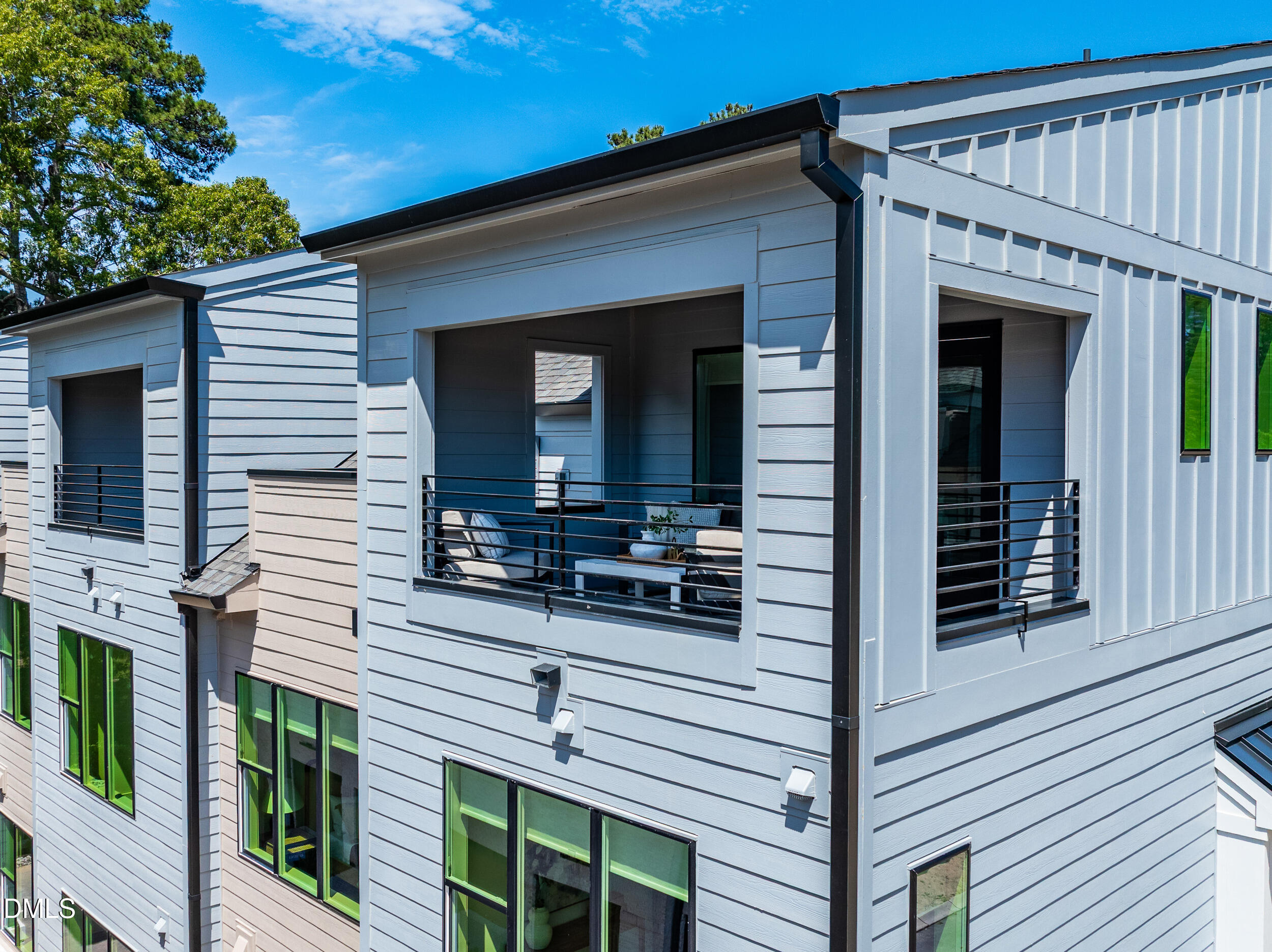 407 Chatham View Road