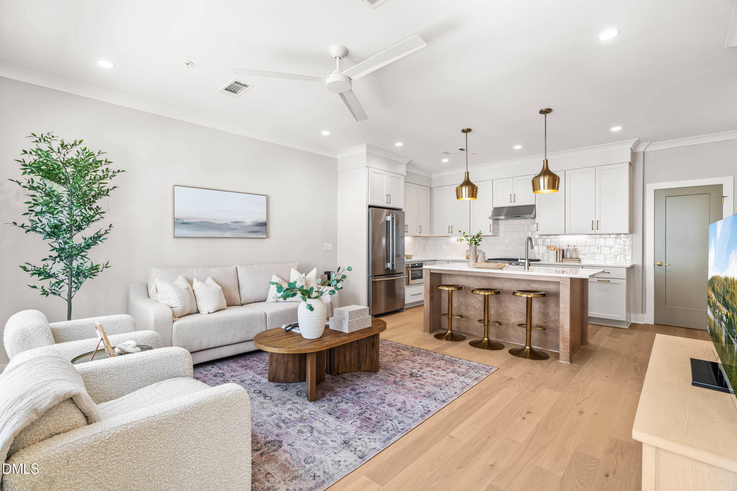407 Chatham View Road