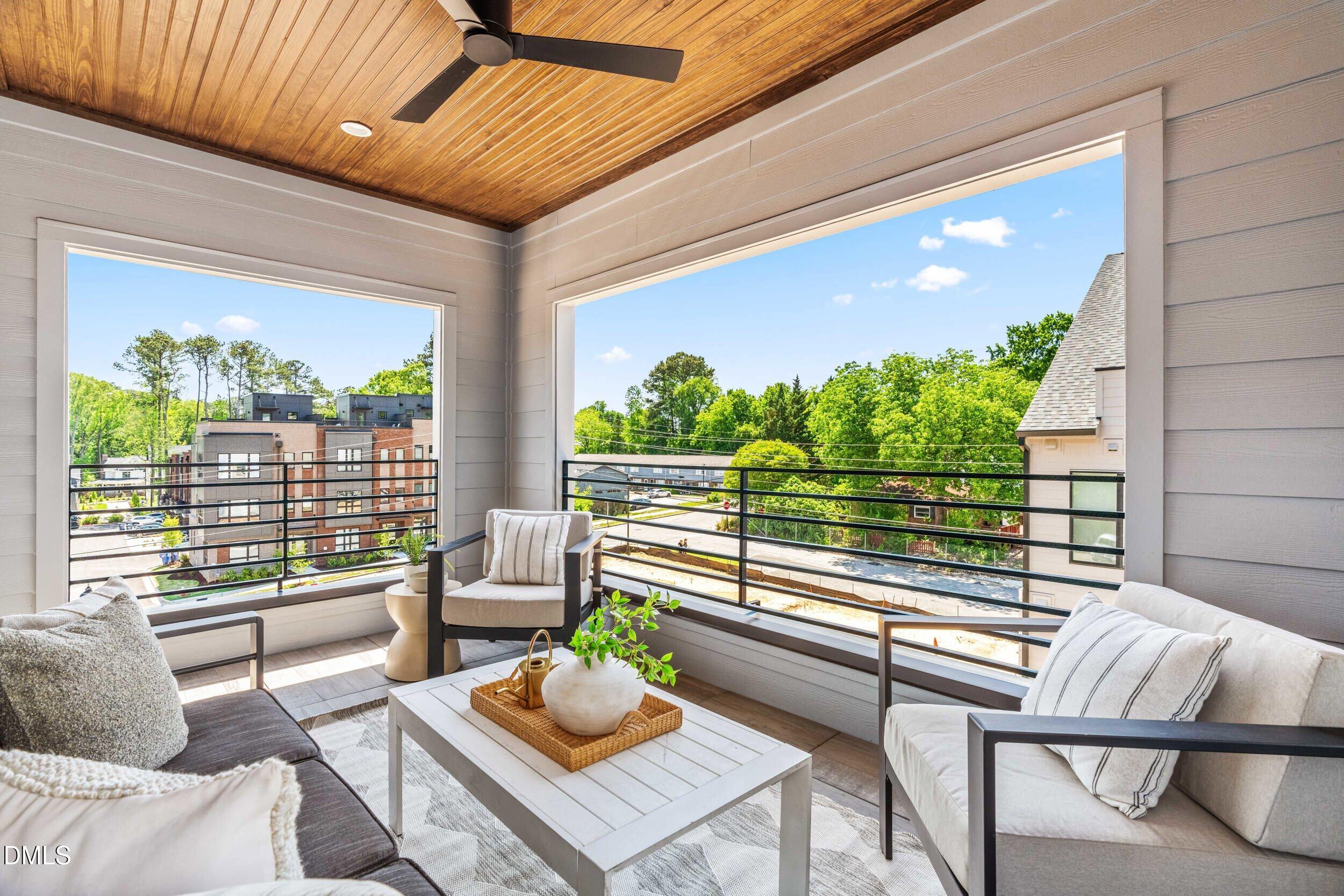 407 Chatham View Road