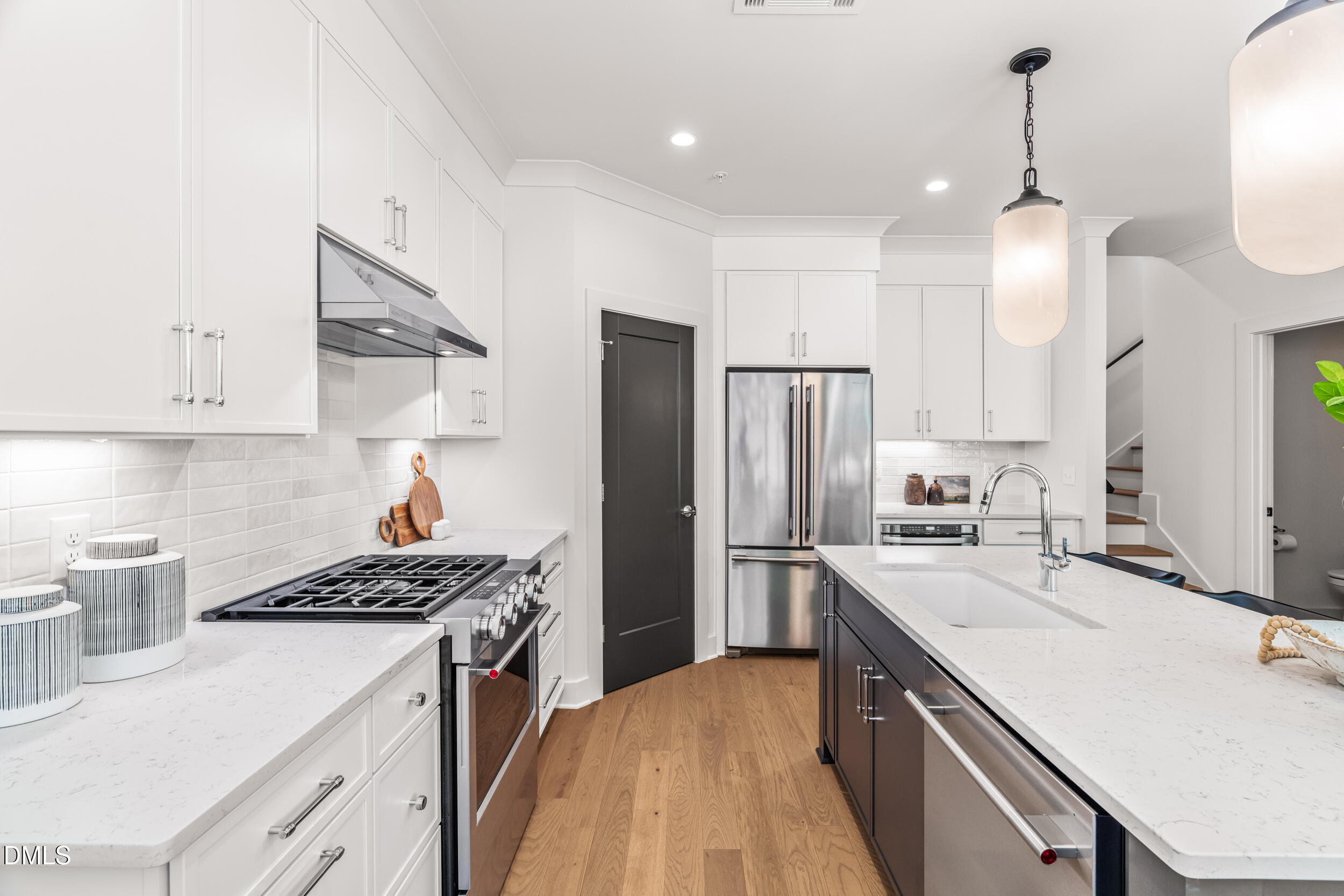 407 Chatham View Road