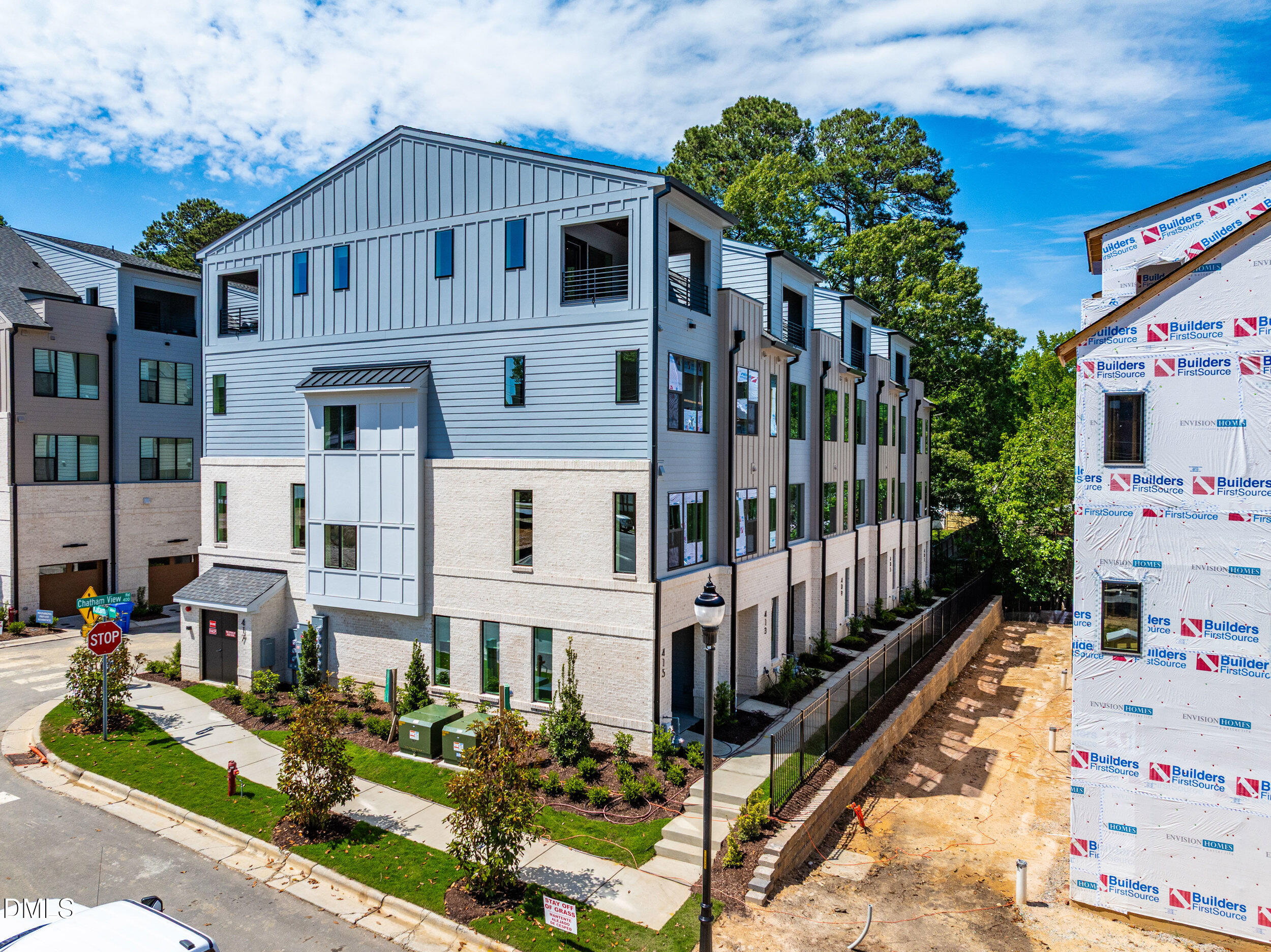 407 Chatham View Road