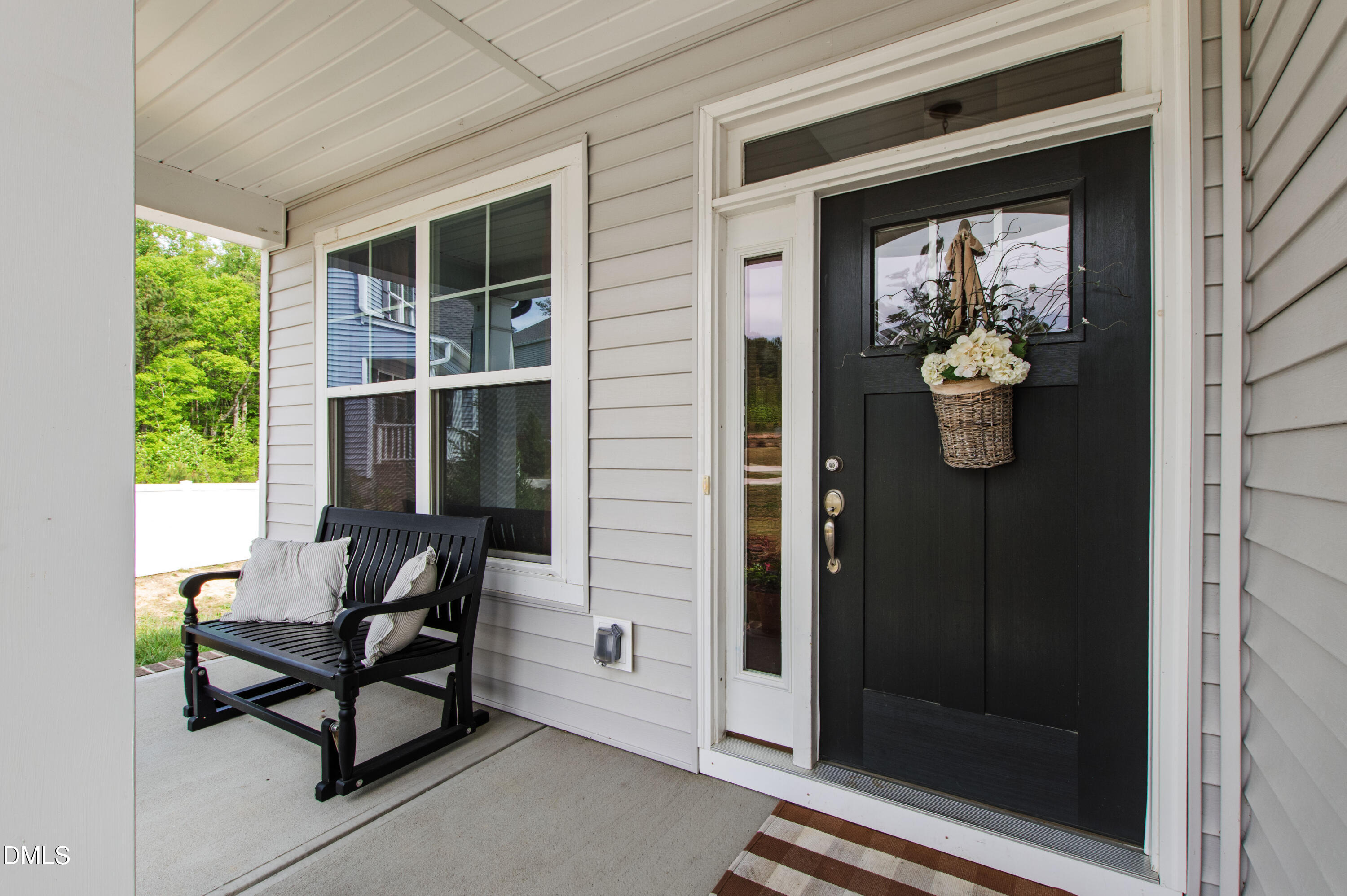 372 Nickleby Way