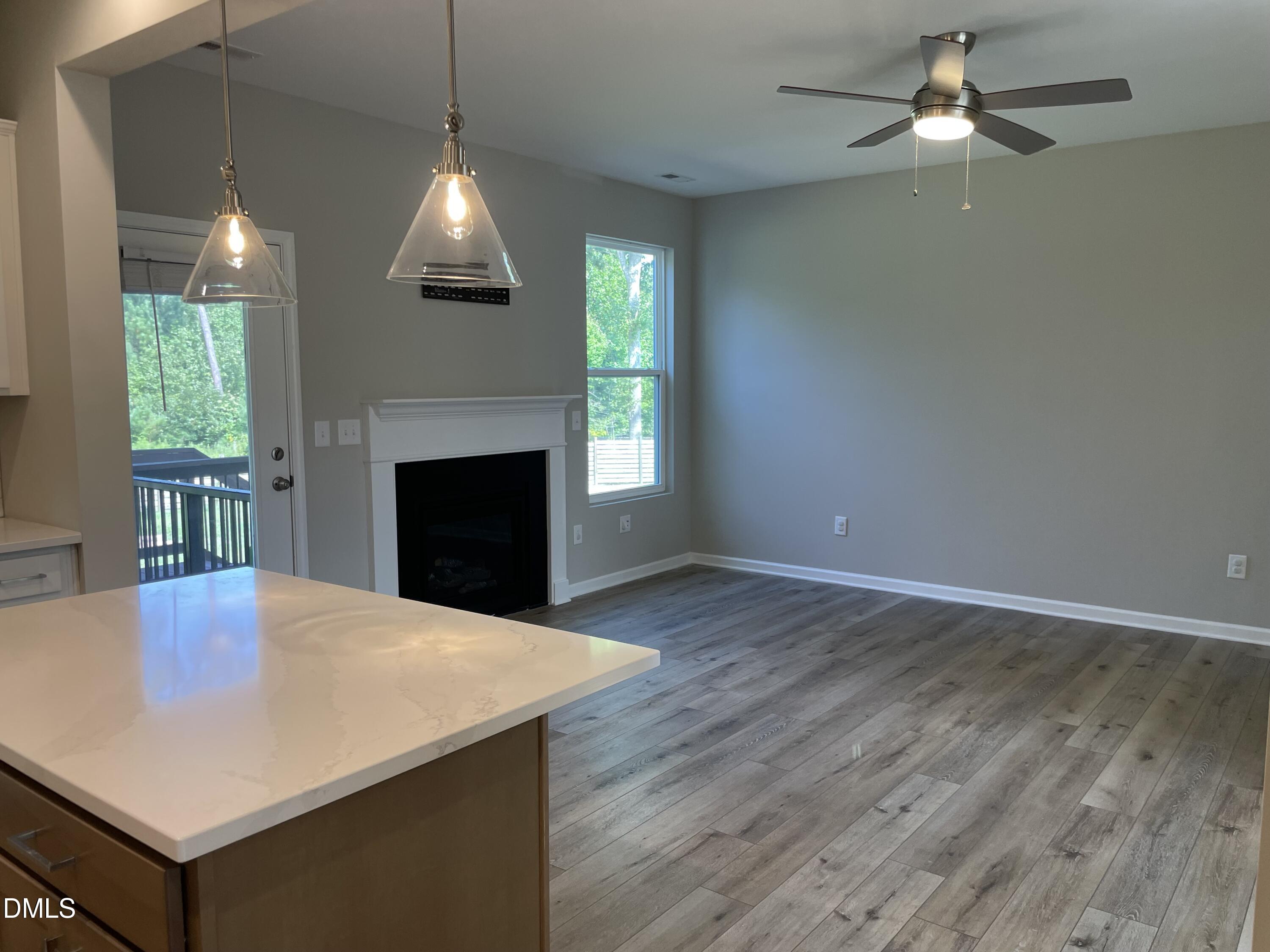 372 Nickleby Way