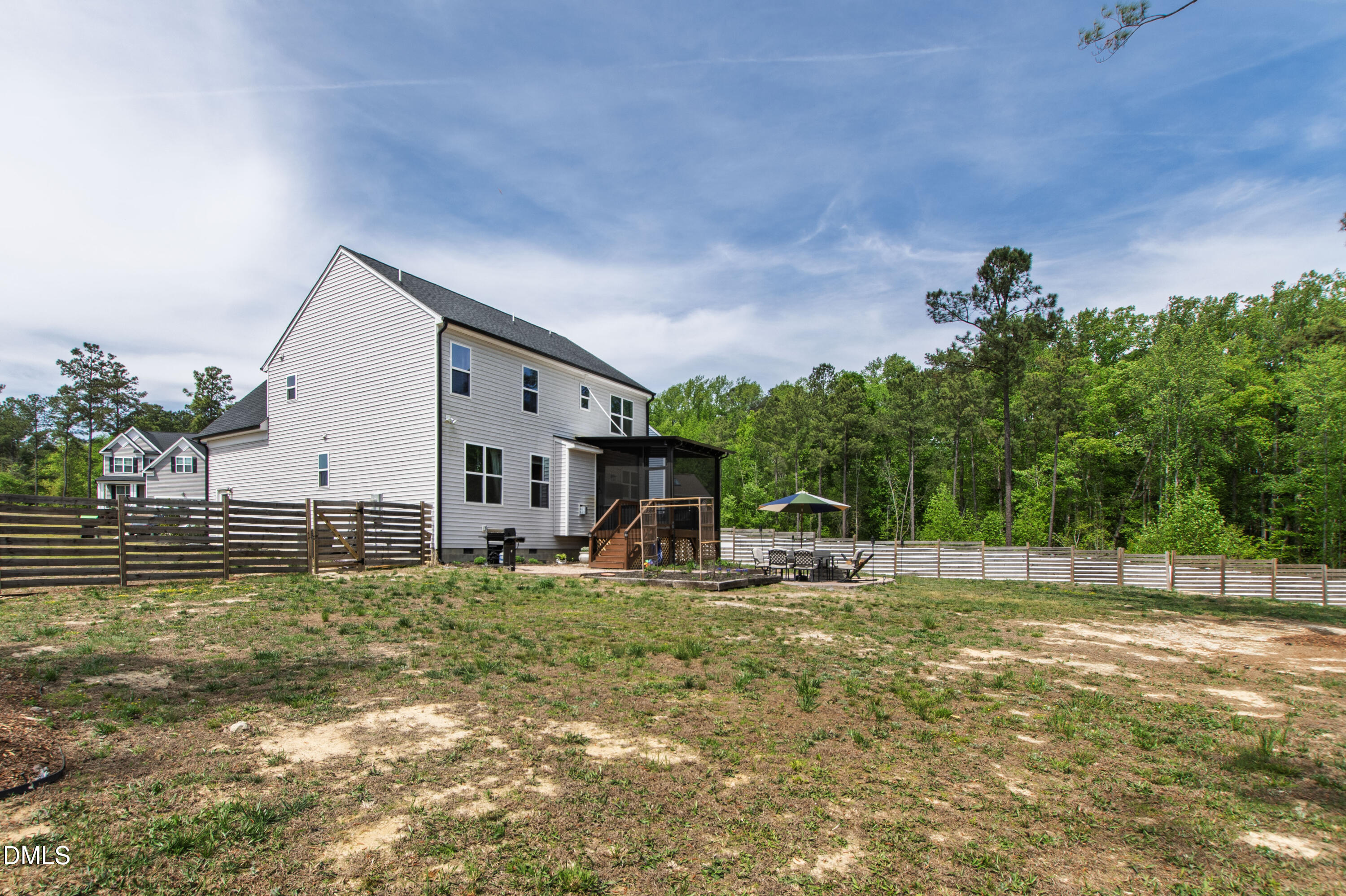 372 Nickleby Way